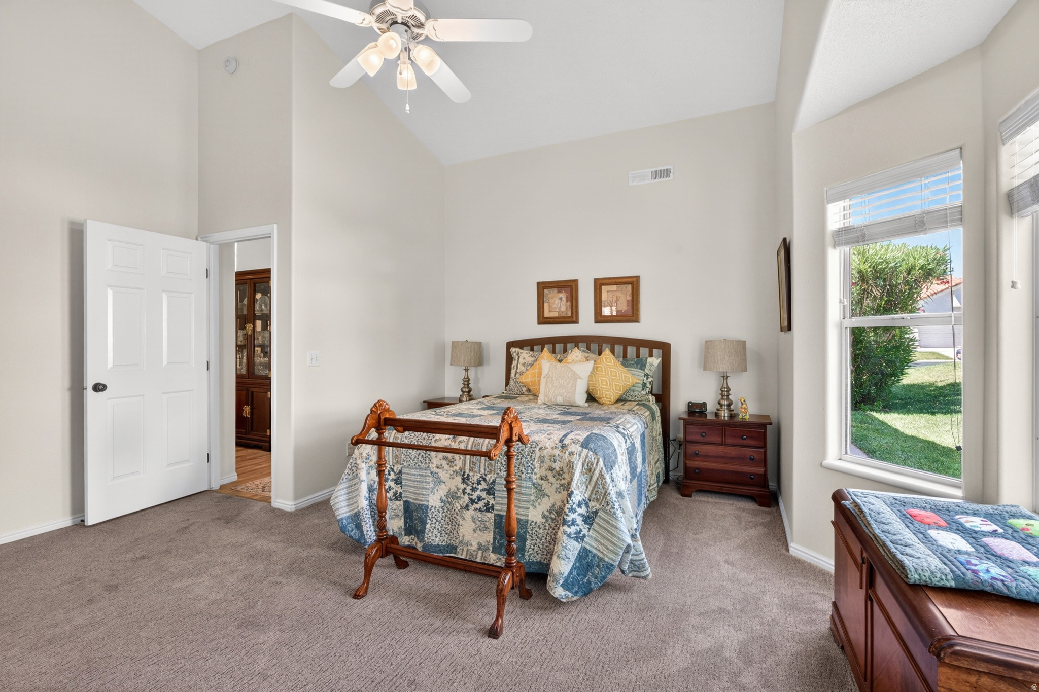 VISTA DELSOL TOWNHOMES - Residential