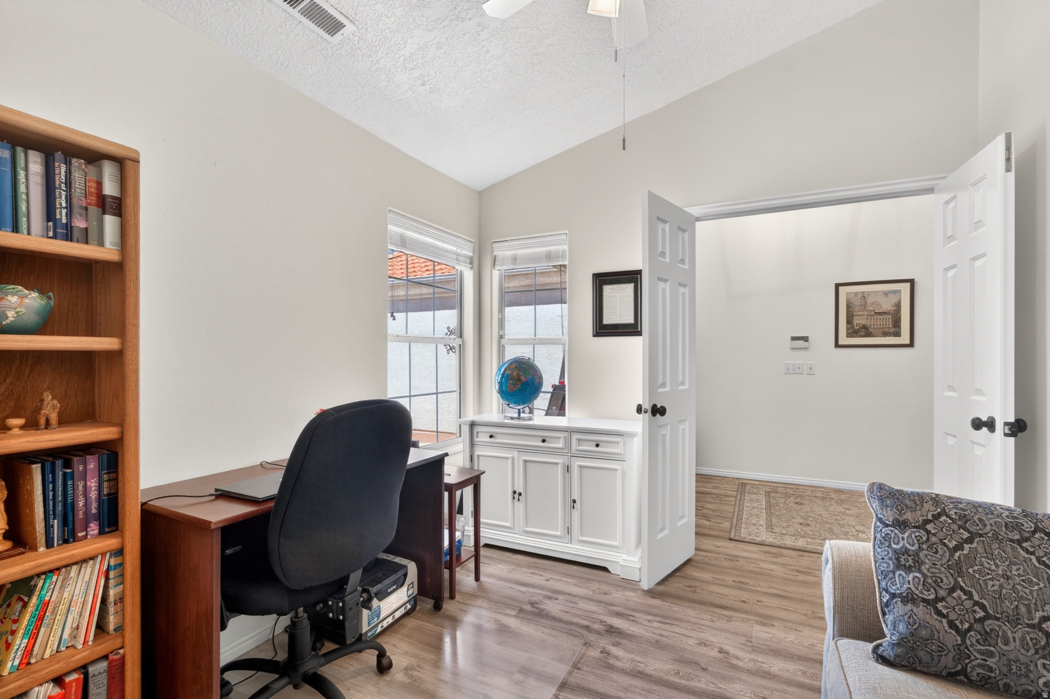 VISTA DELSOL TOWNHOMES - Residential