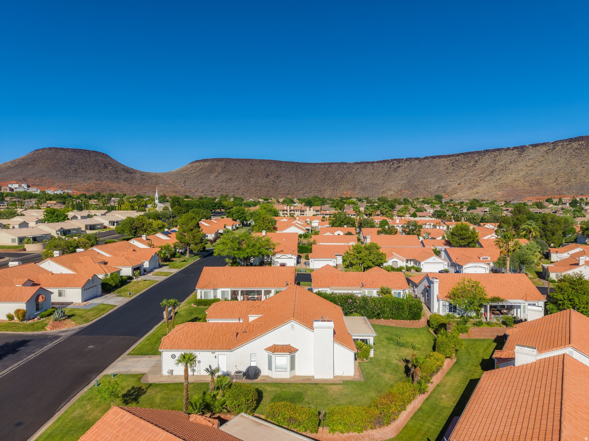 VISTA DELSOL TOWNHOMES - Residential