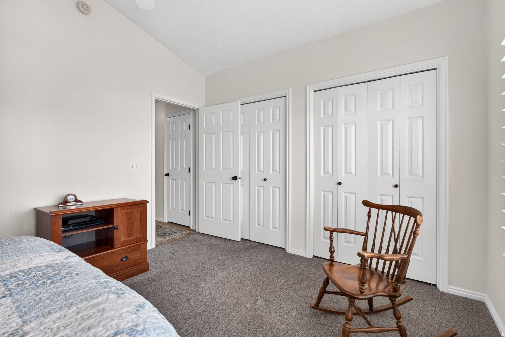 VISTA DELSOL TOWNHOMES - Residential