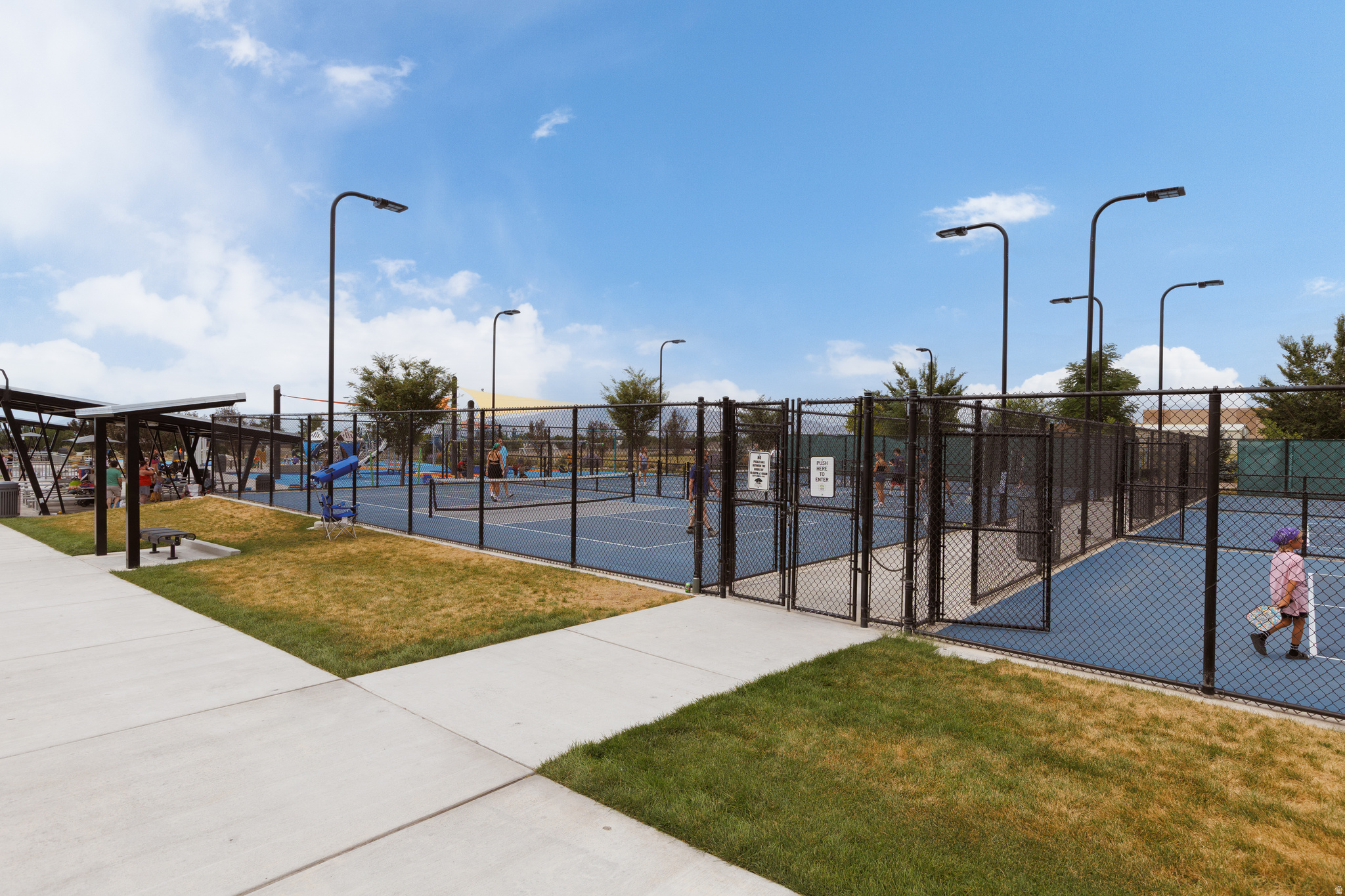 NORTH TEMPLE ESTATES - Residential