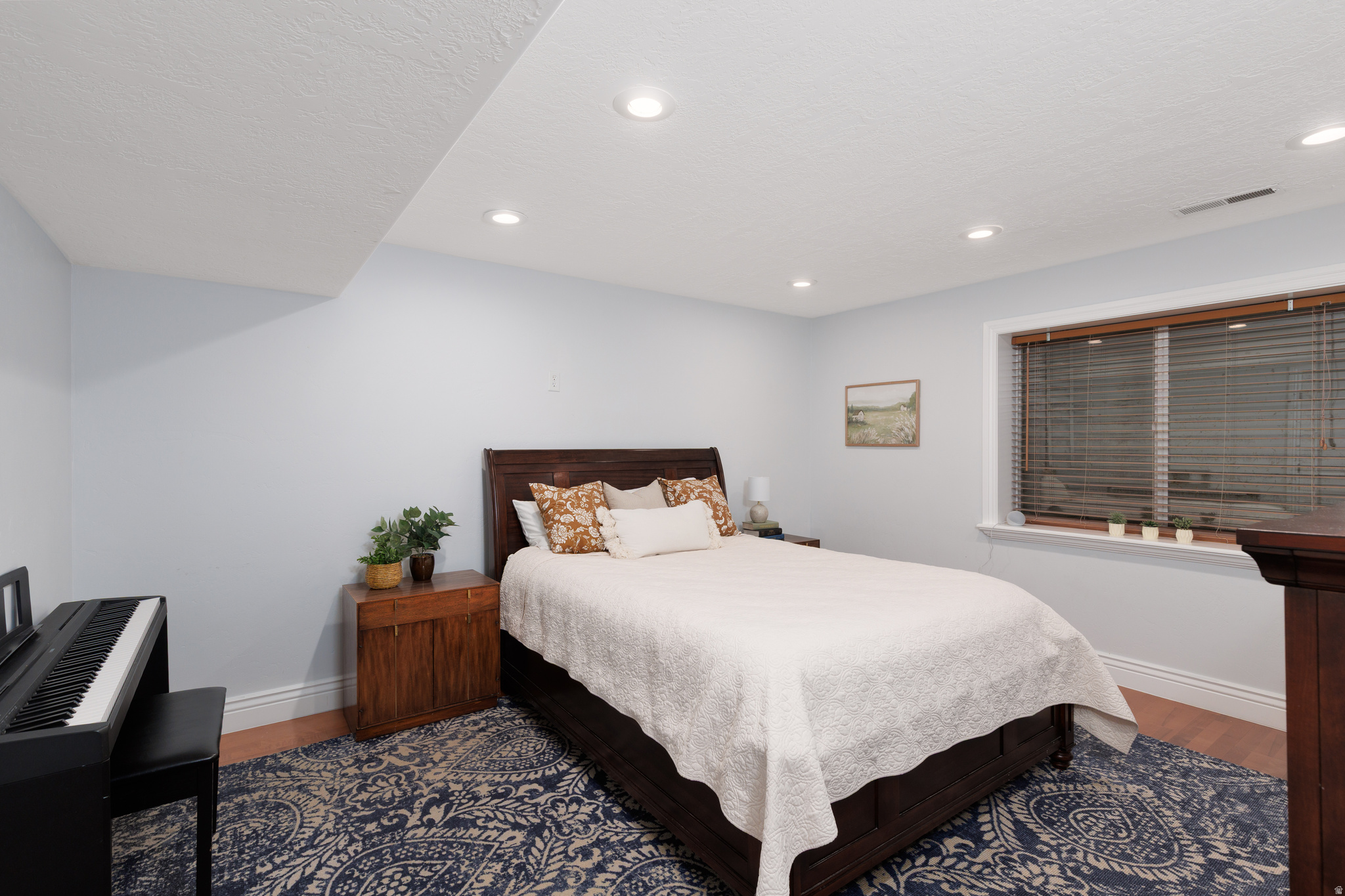 NORTH TEMPLE ESTATES - Residential