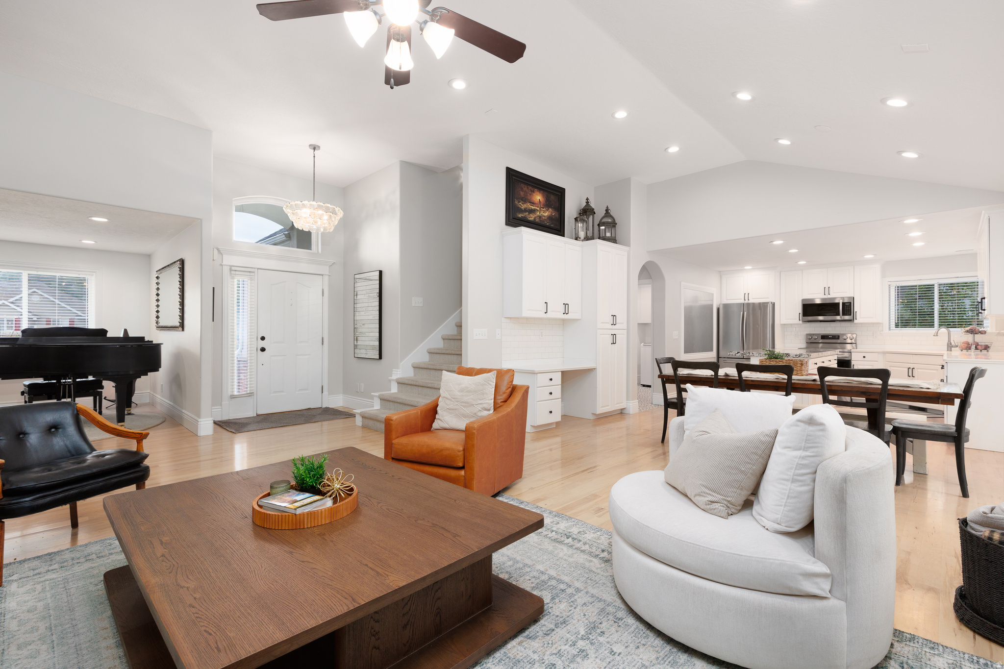 NORTH TEMPLE ESTATES - Residential