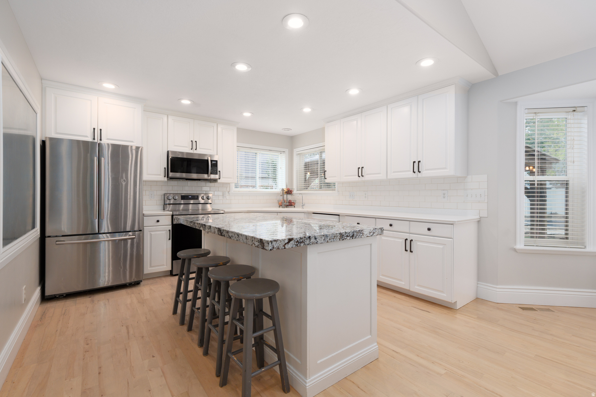 NORTH TEMPLE ESTATES - Residential