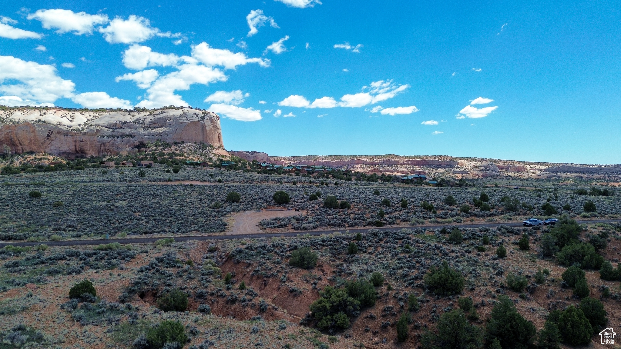 WILSON ARCH - Land