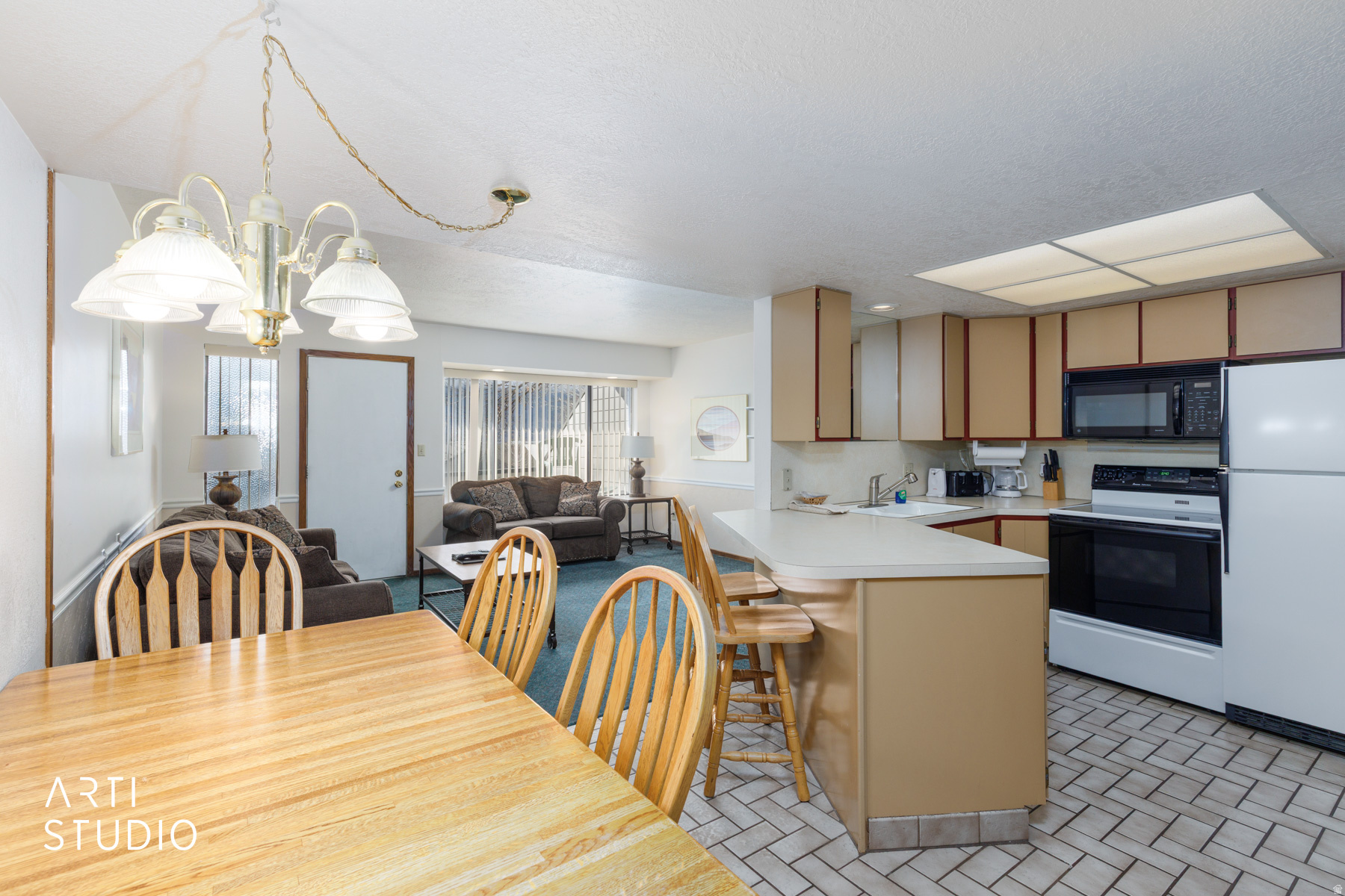 WOLF CREEK VILLAGE PHASE 1 - Residential