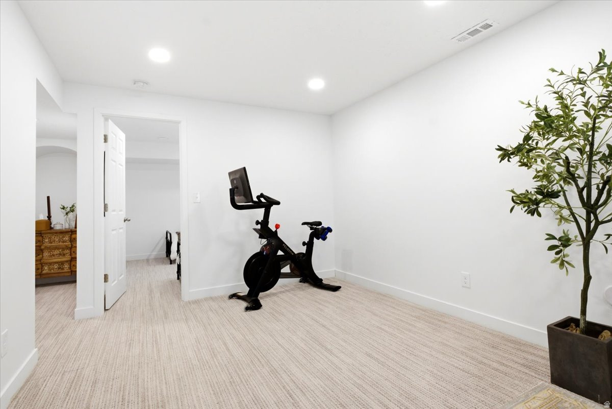 VILLAGE OF HAWKS ESTATES - Residential