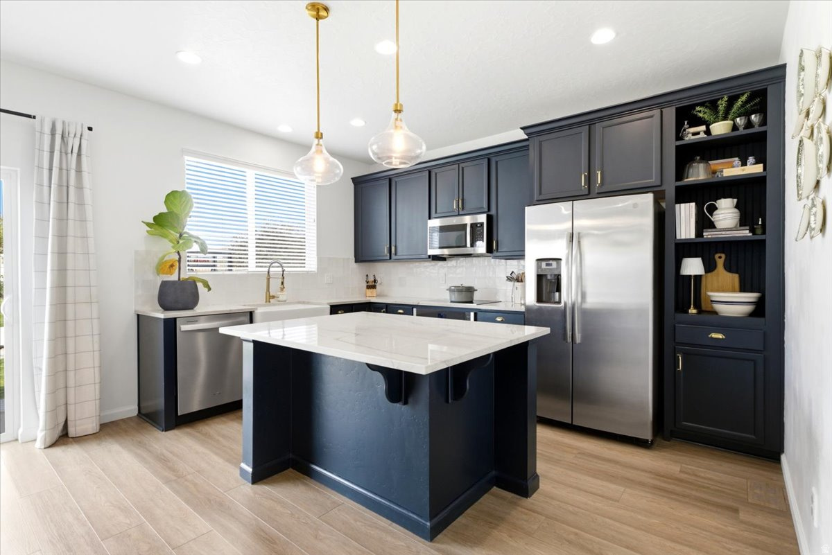 VILLAGE OF HAWKS ESTATES - Residential