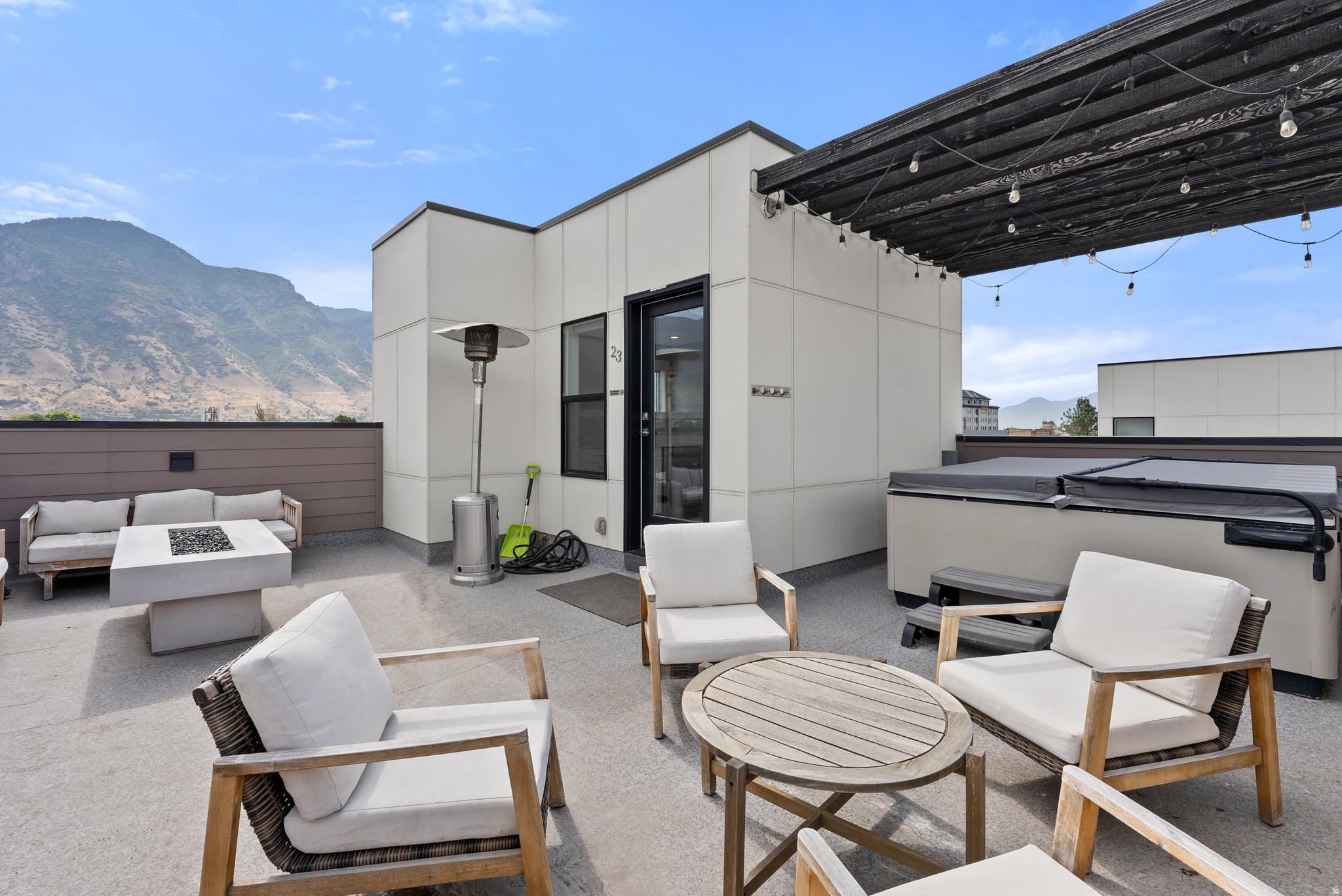 250 I STREET - Residential