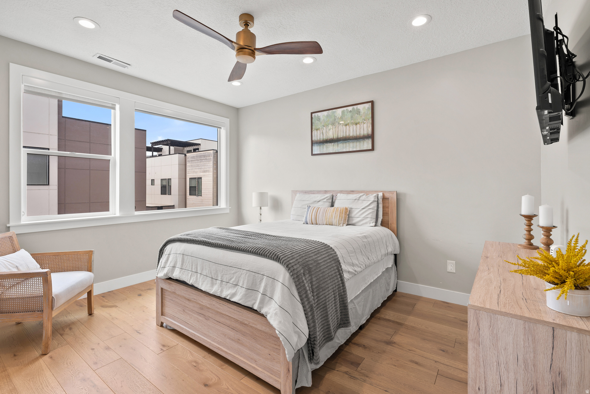 250 I STREET - Residential