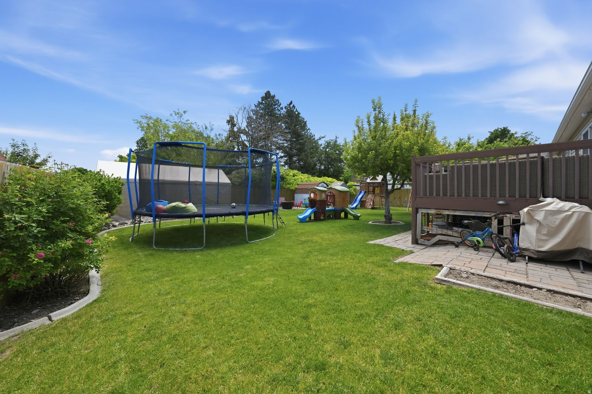 BROOK HOLLOW ESTATES - Residential