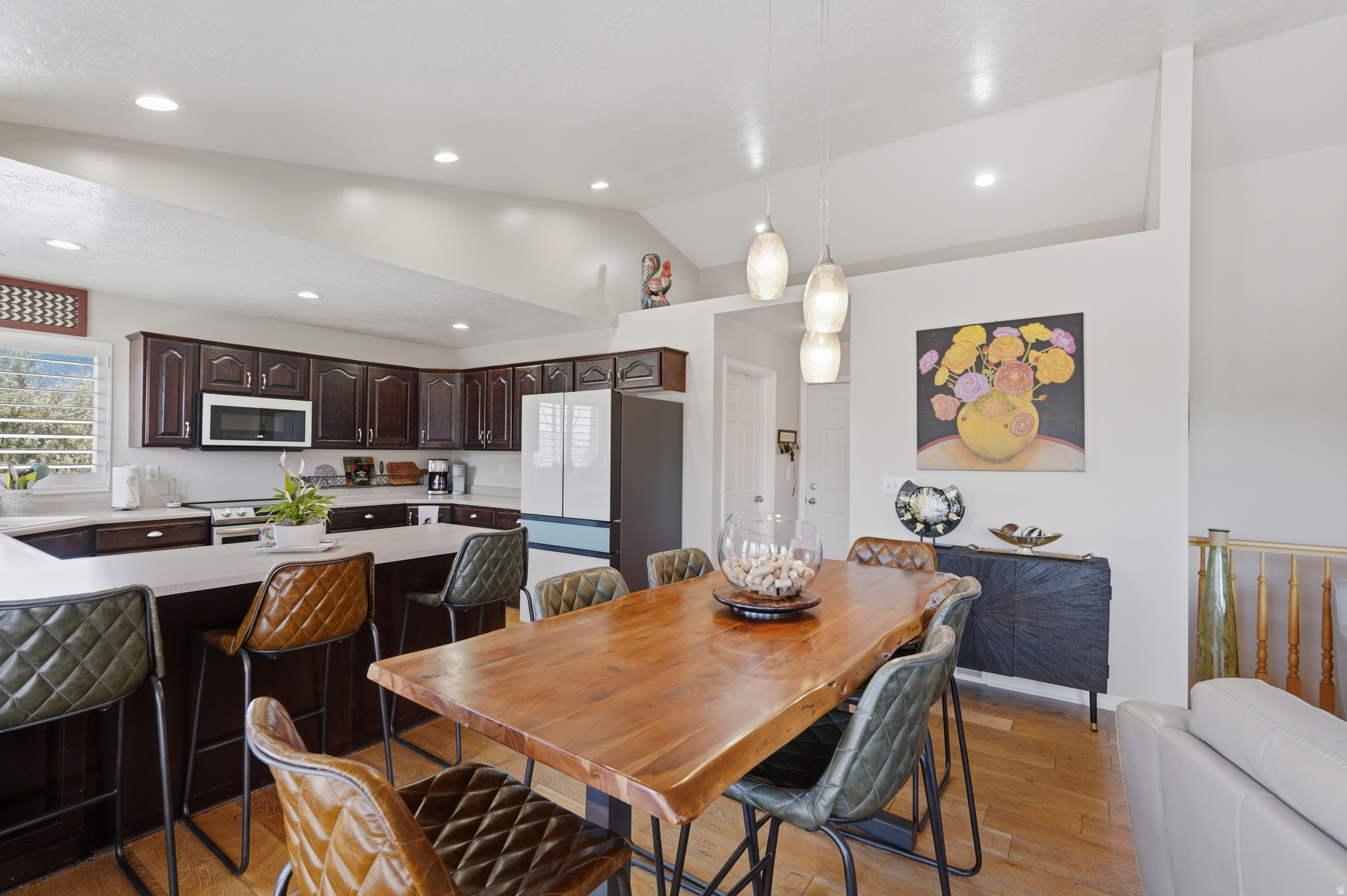 WESTERN ESTATES - Residential