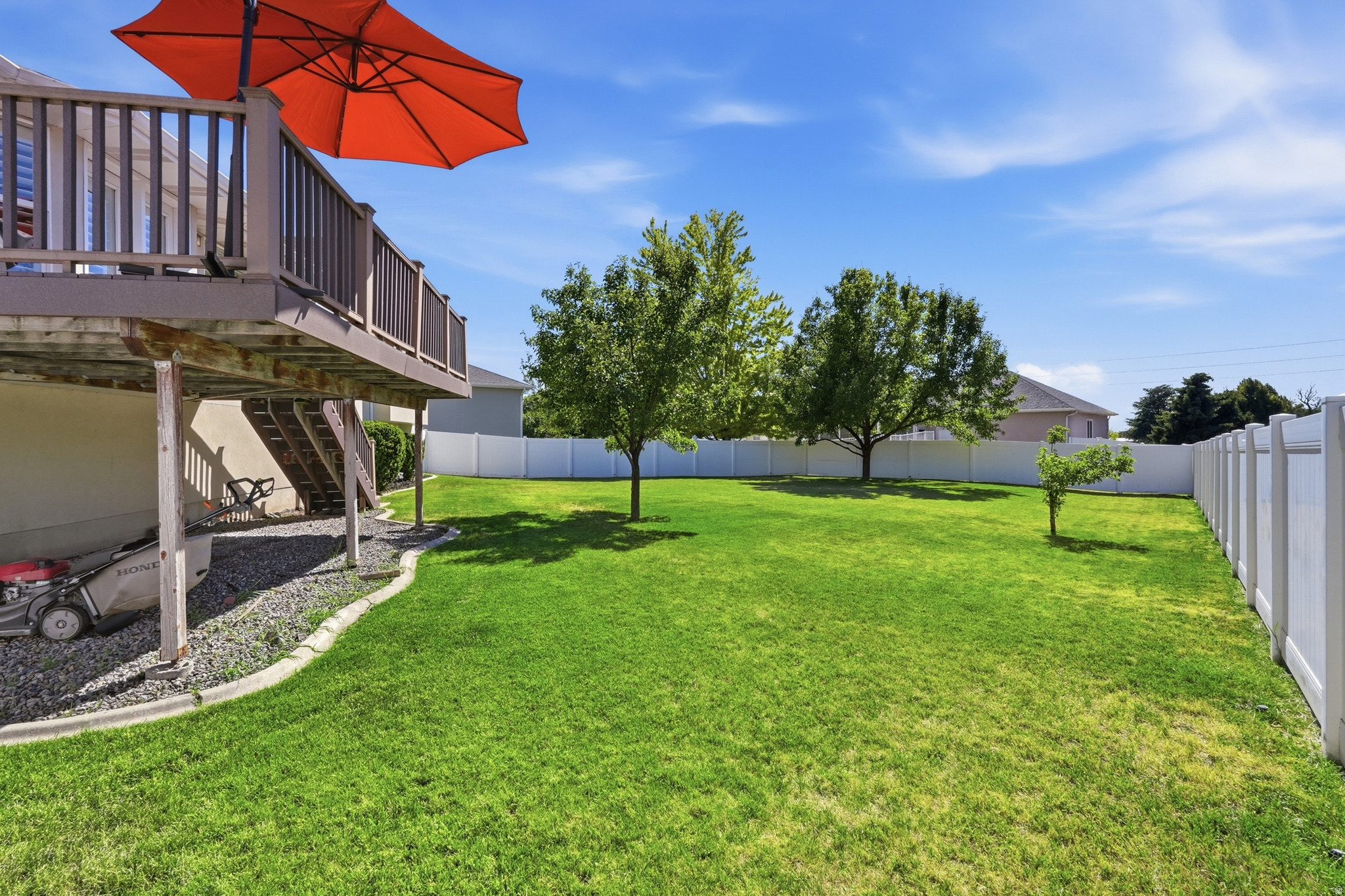 WESTERN ESTATES - Residential