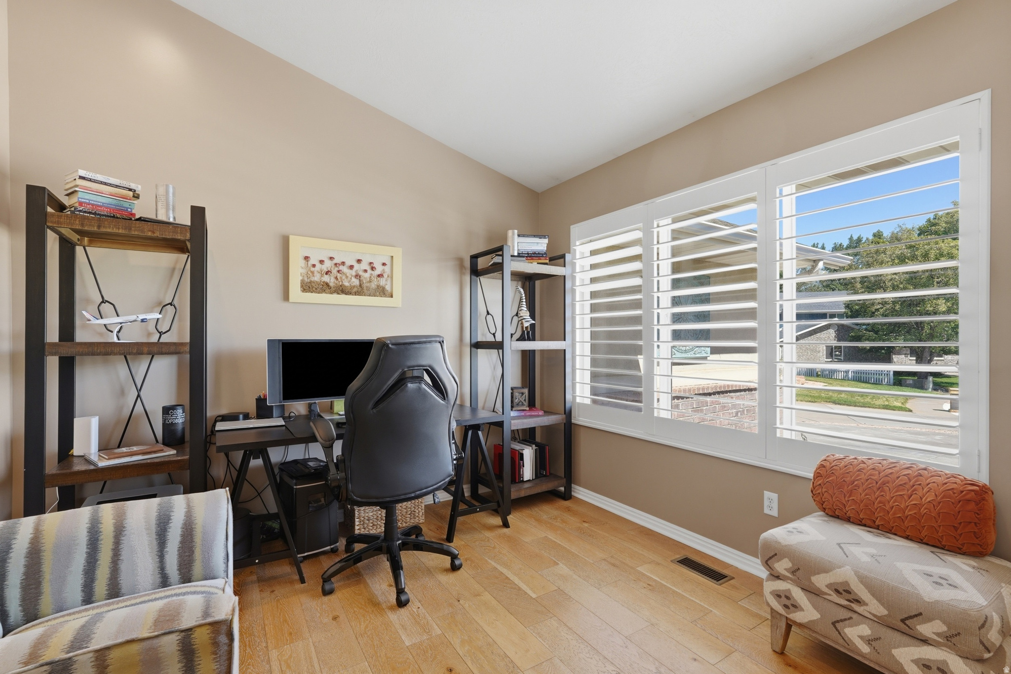 WESTERN ESTATES - Residential