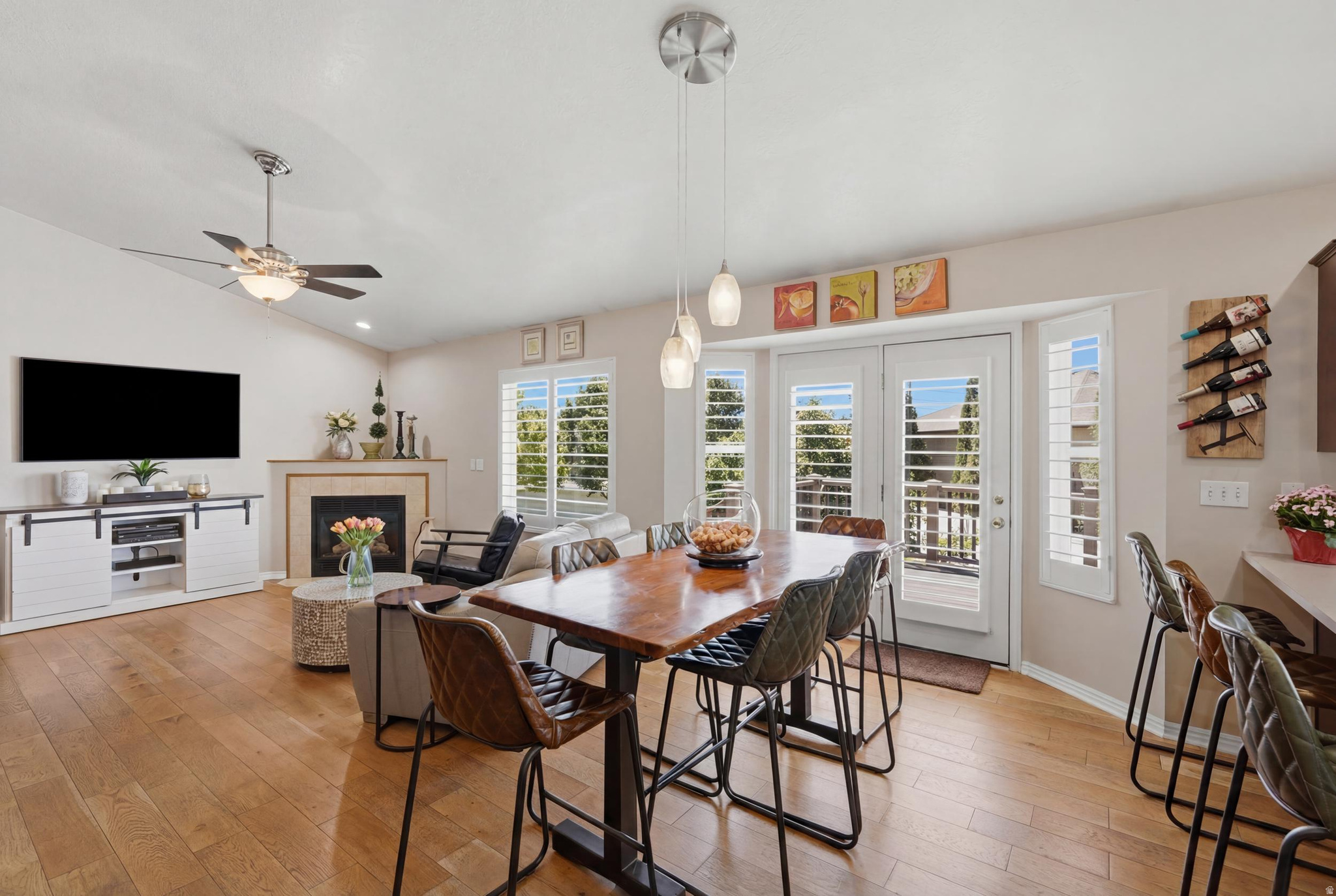 WESTERN ESTATES - Residential
