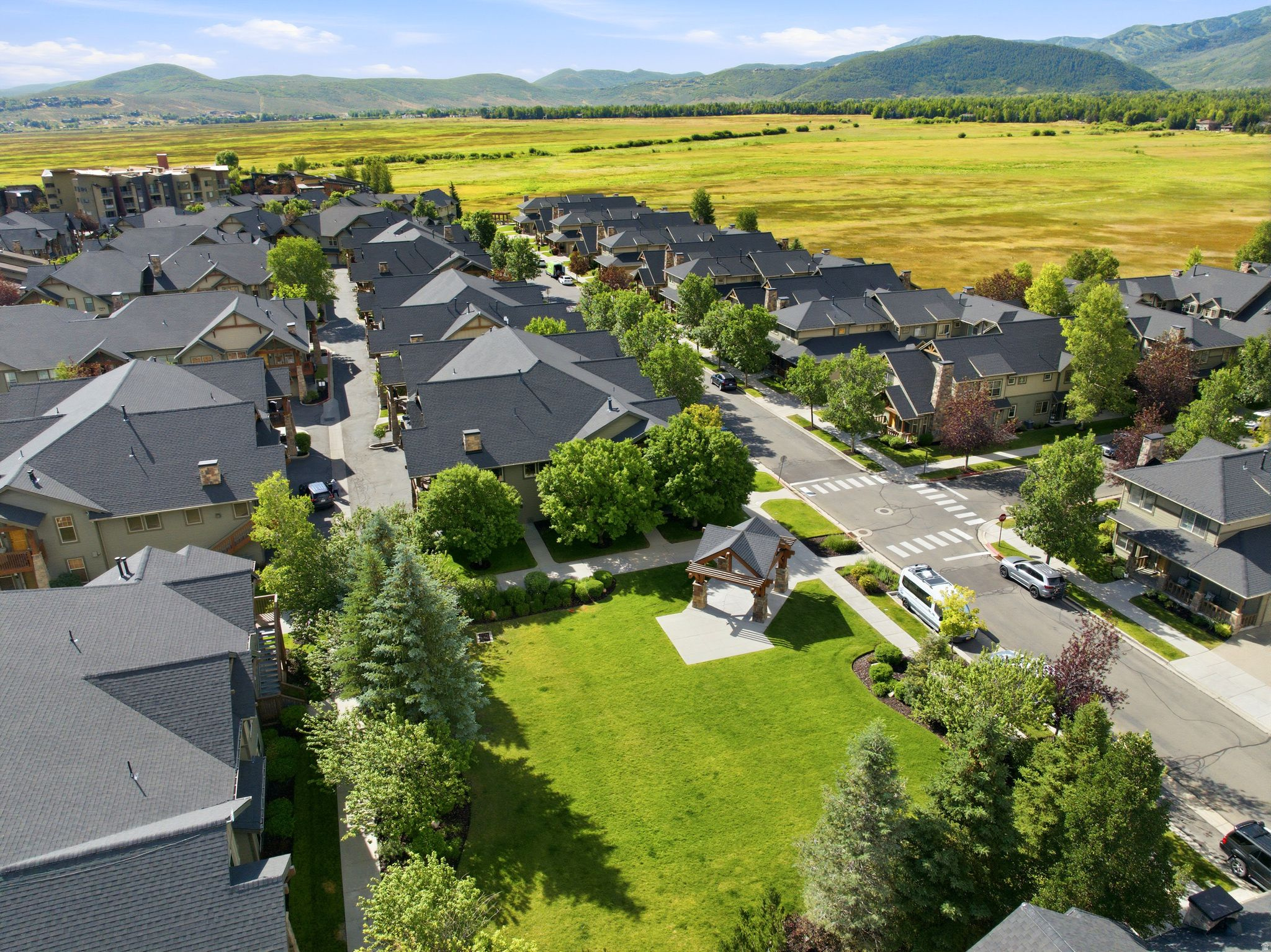 REDSTONE VILLAGE CONDOMINIUM - Residential