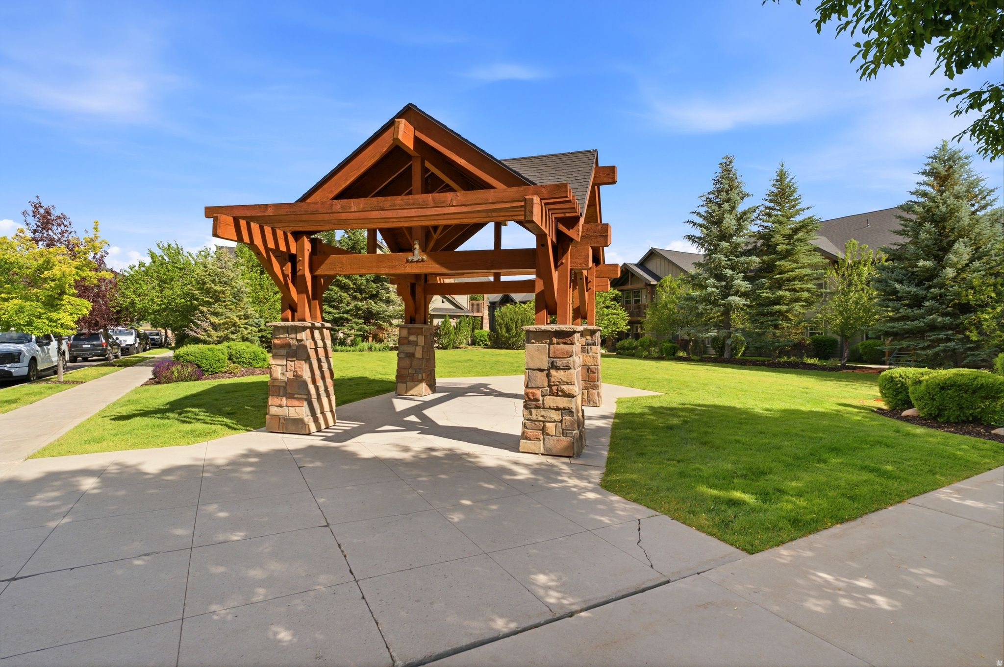 REDSTONE VILLAGE CONDOMINIUM - Residential