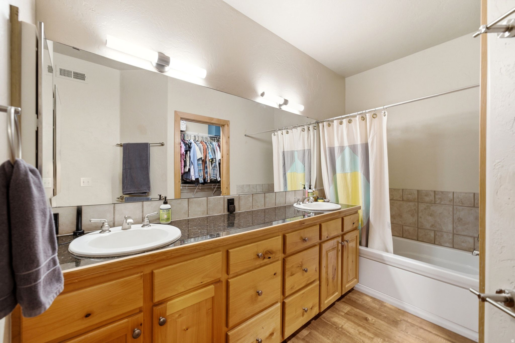 REDSTONE VILLAGE CONDOMINIUM - Residential