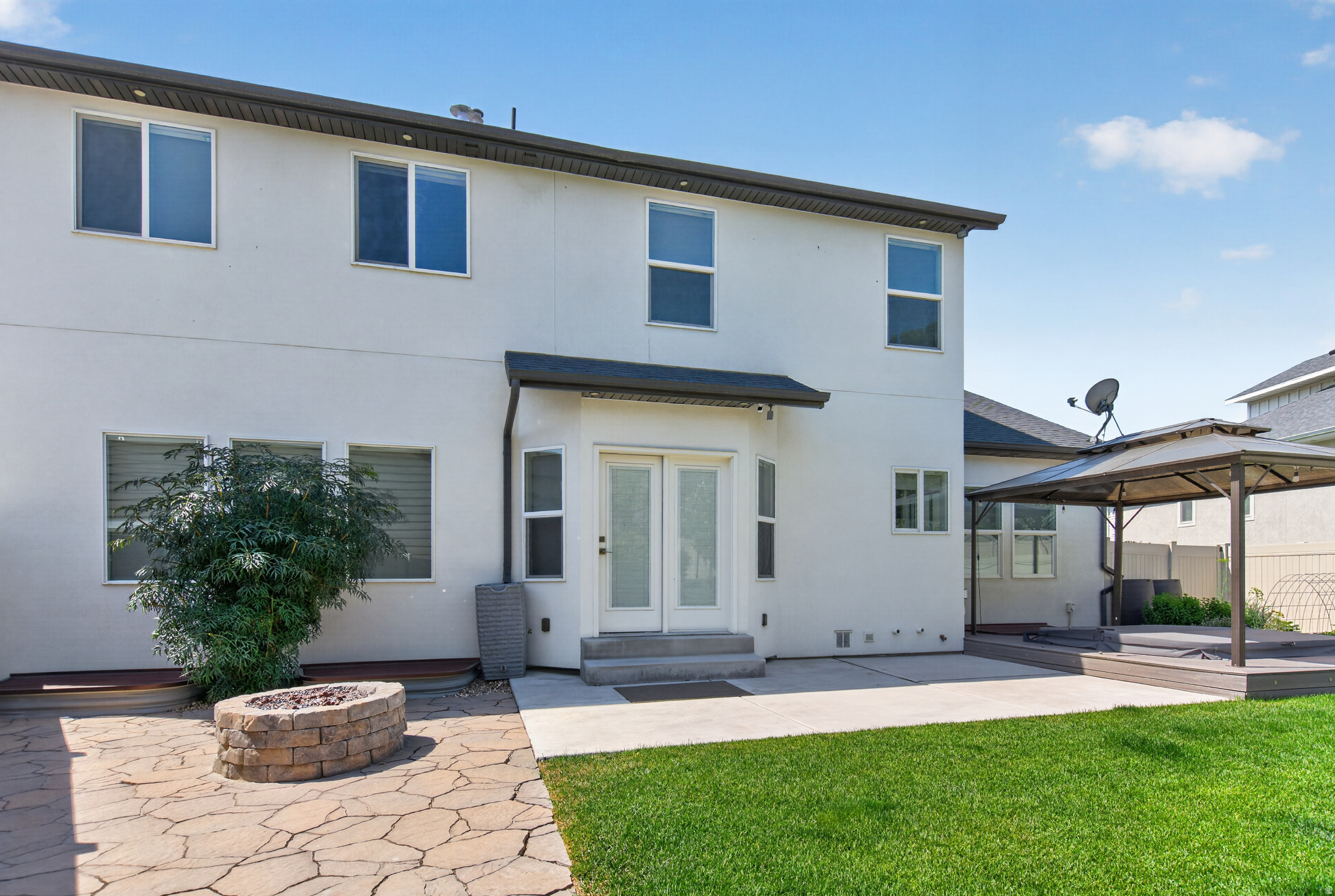 SAGE ESTATES - Residential
