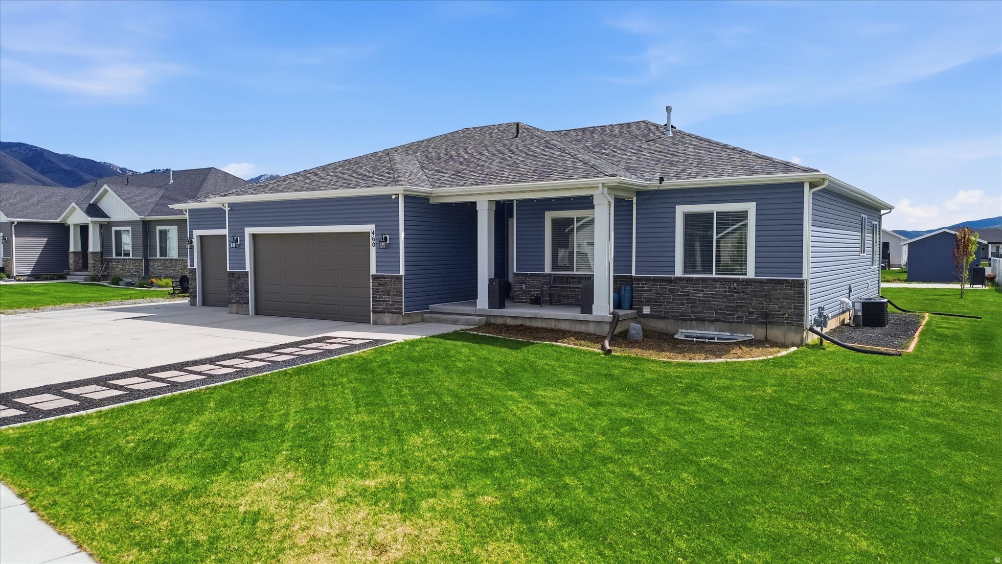 ROLLING HILLS SUBD - Residential