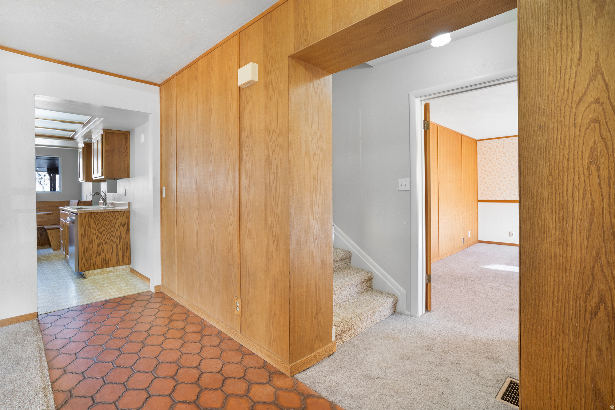 ROCKVILLE TOWN BLK 10 - Residential