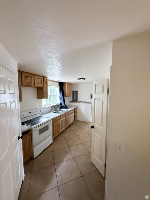 BALMORAL TOWNHOMES - Residential