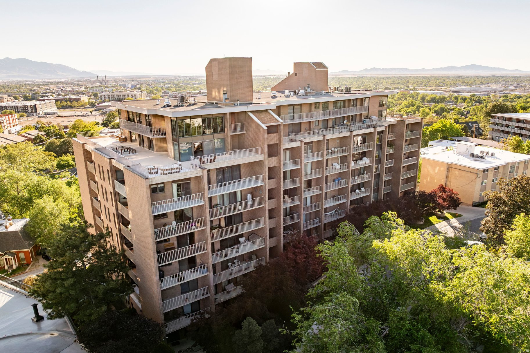 TREVI TOWERS CONDM - Residential Lease