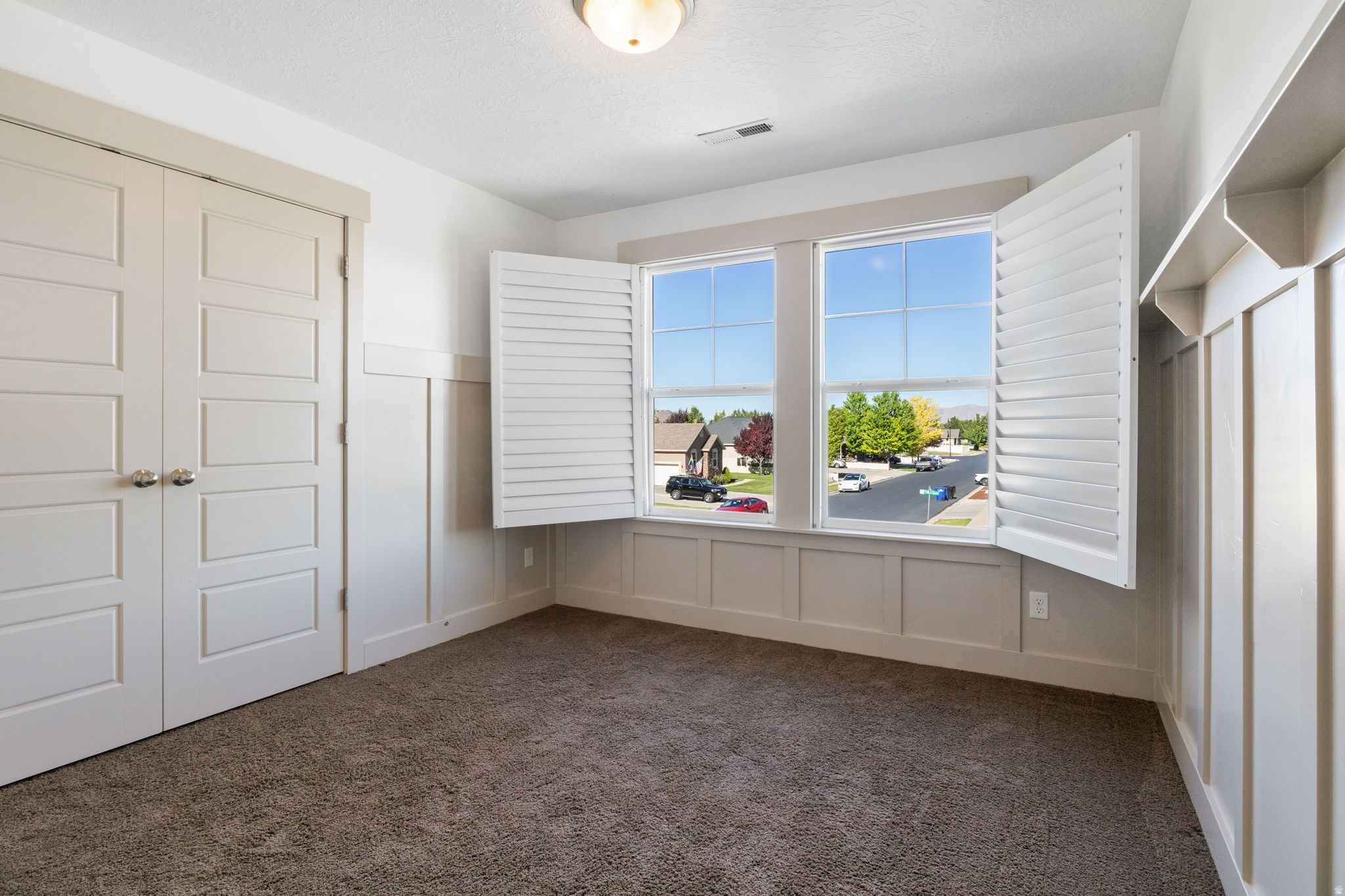 PINE MEADOWS - Residential