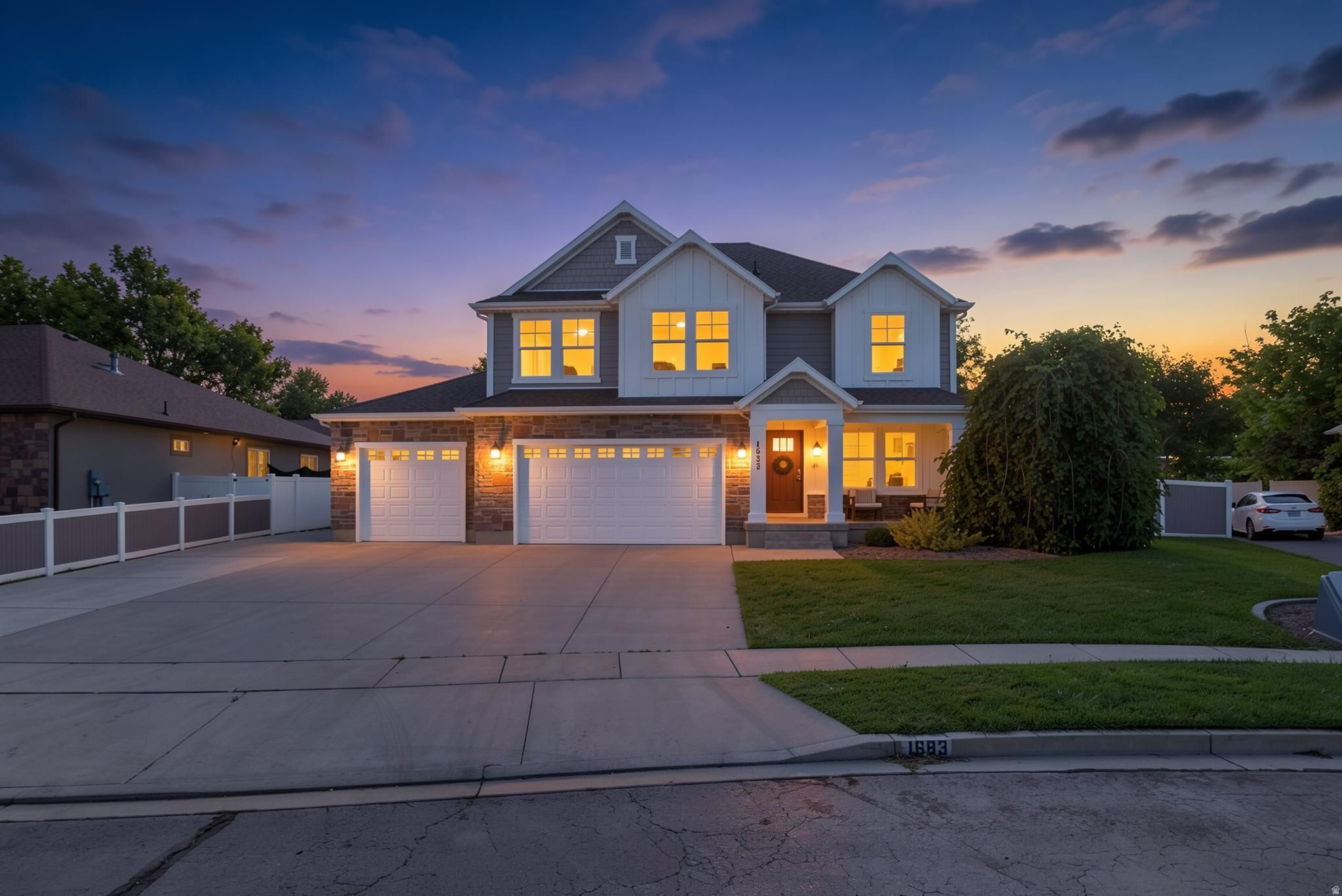 PINE MEADOWS - Residential
