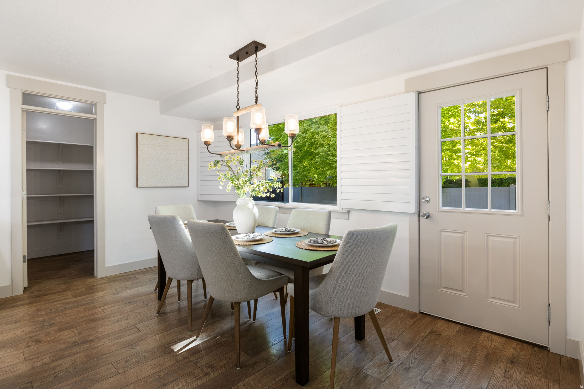PINE MEADOWS - Residential