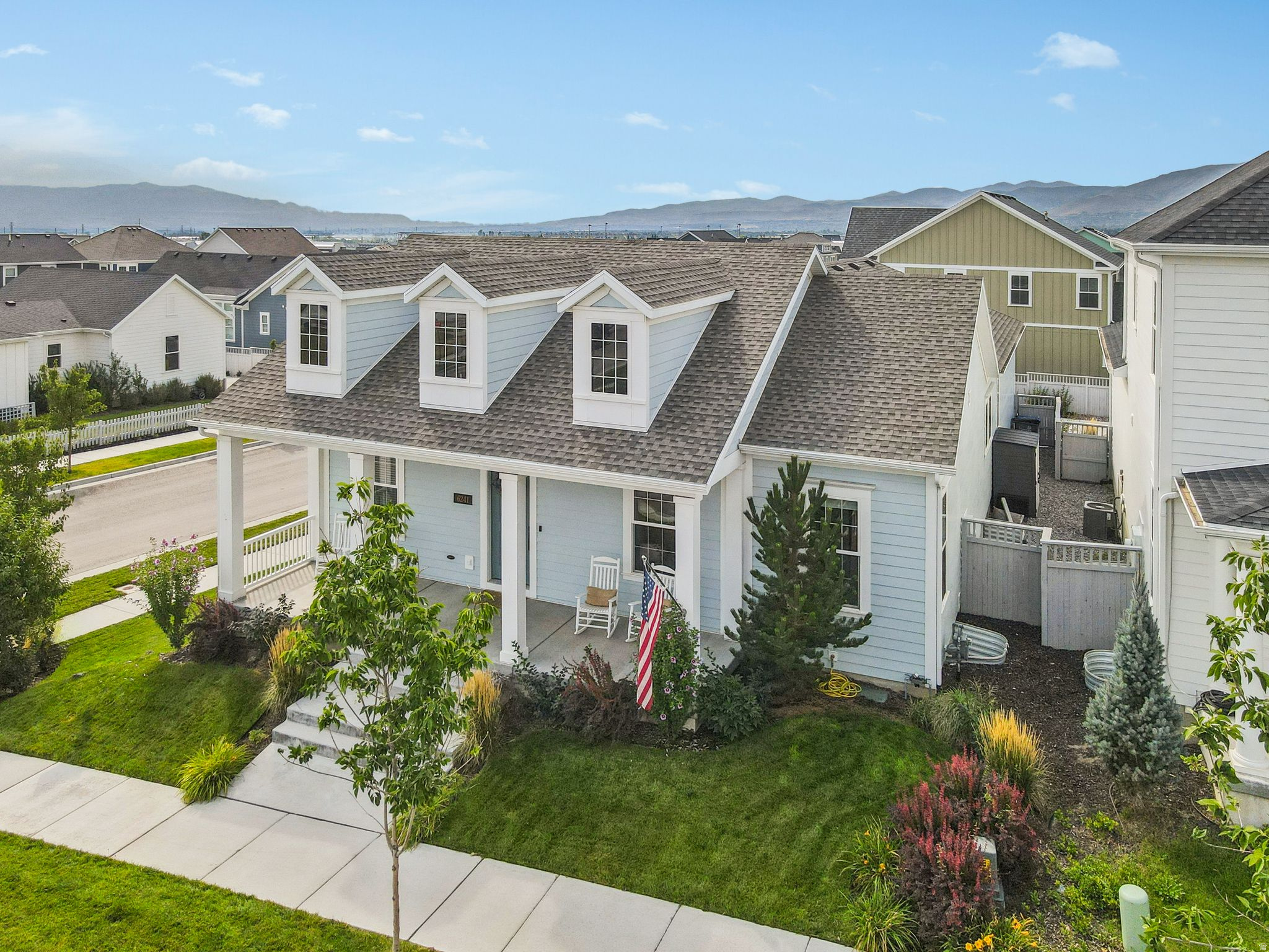 DAYBREAK VILLAGE - Residential