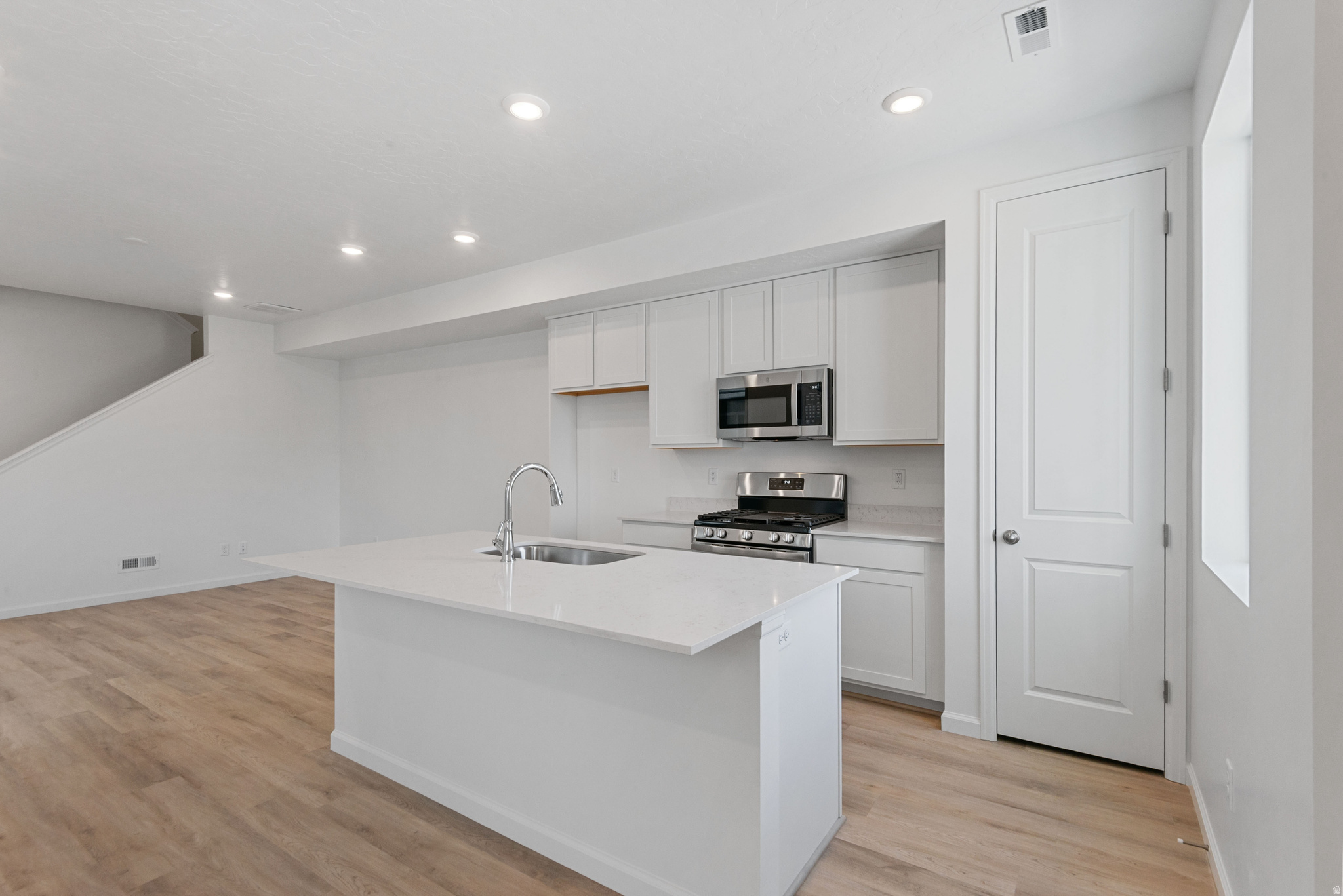 VILLAGES AT ARROWHEAD PARK - Residential