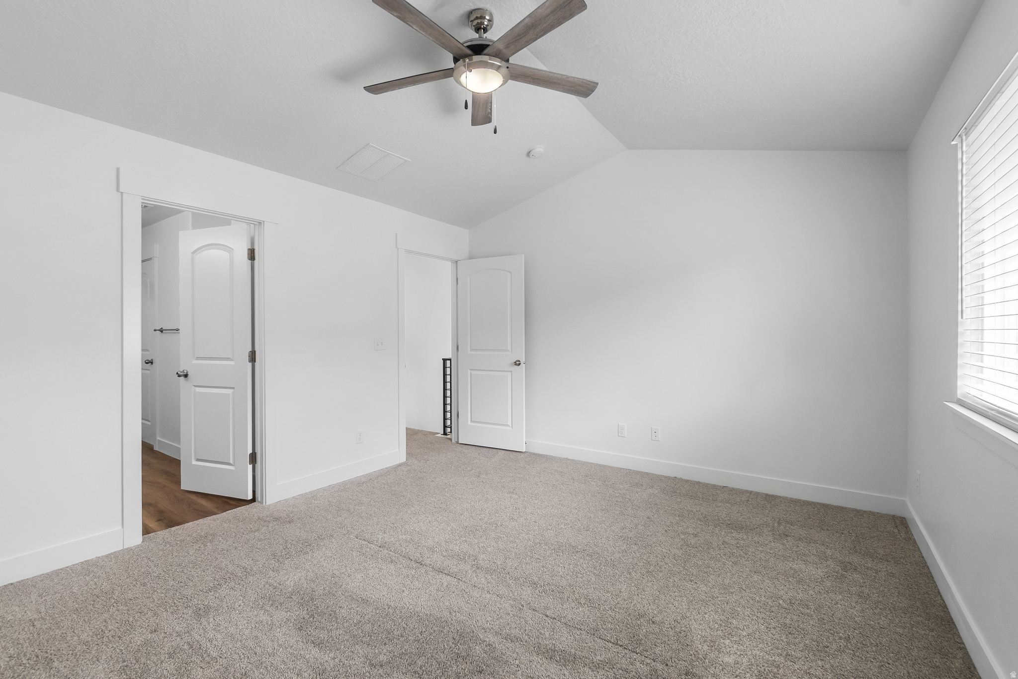 WILLOW POINT - Residential