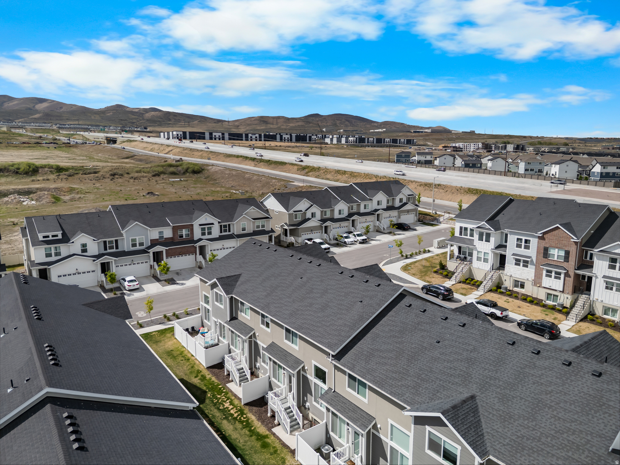 WILLOW POINT - Residential