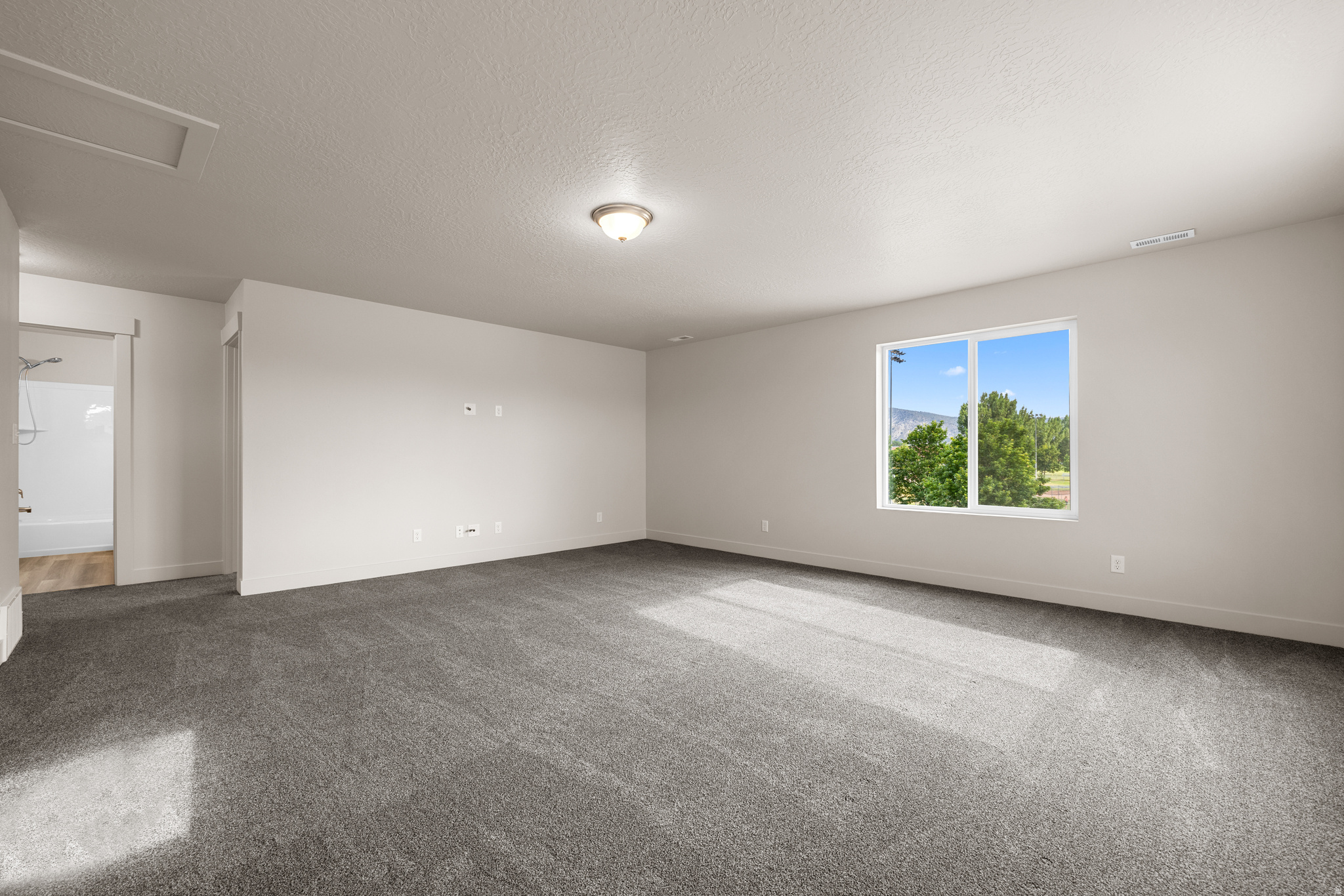 MAPLE MOUNTAIN - Residential