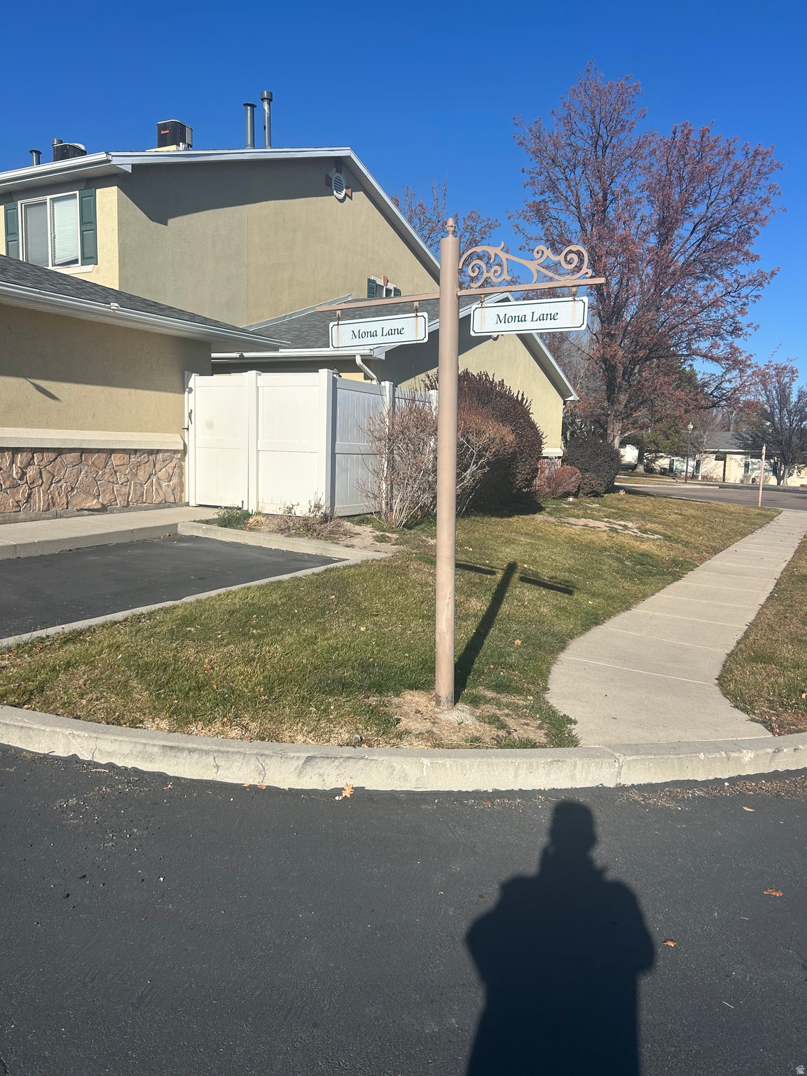 TUSCANY TOWNHOMES PHASE 1 CONDO - Residential