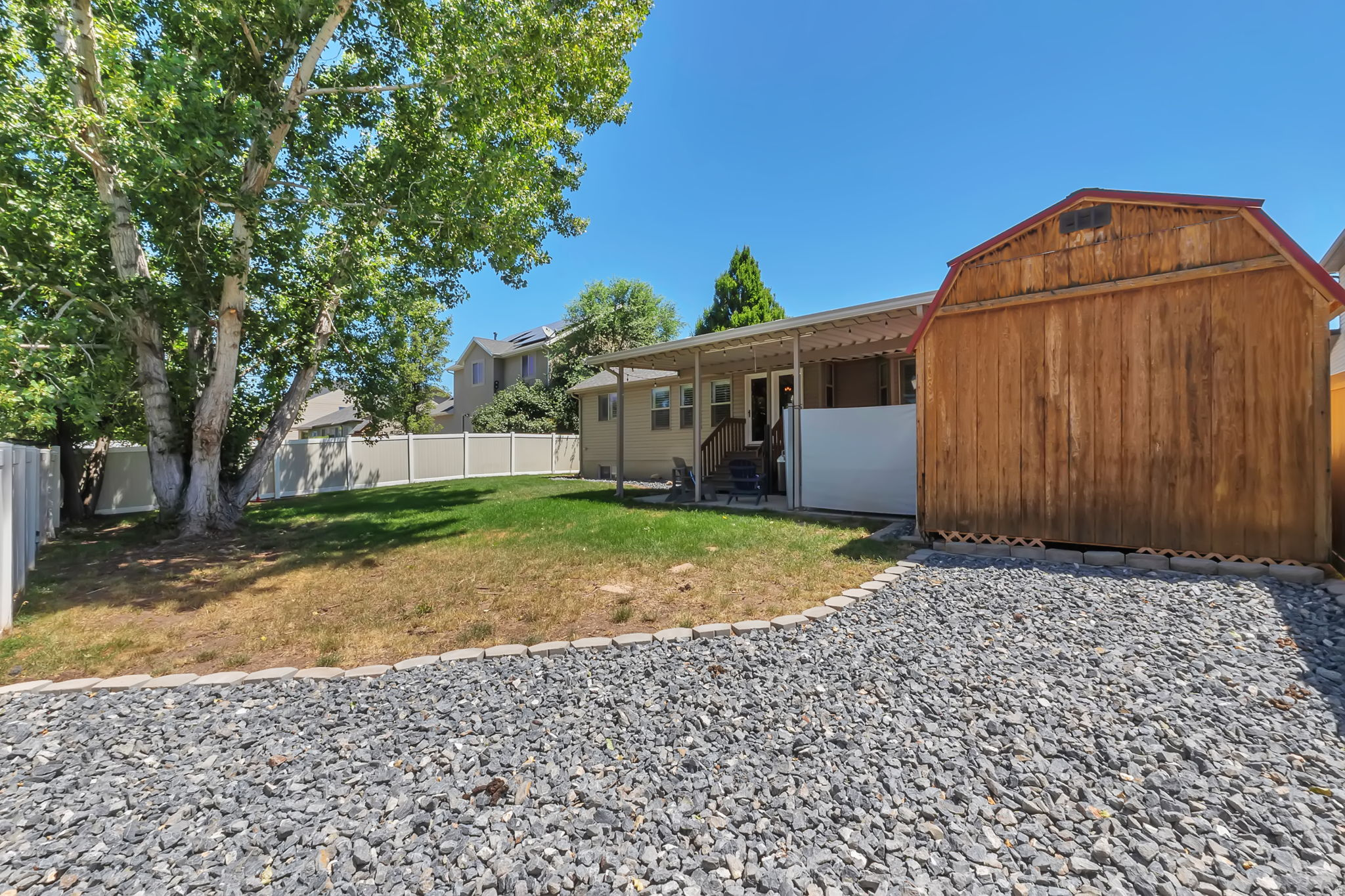 COLES CROSSING - Residential