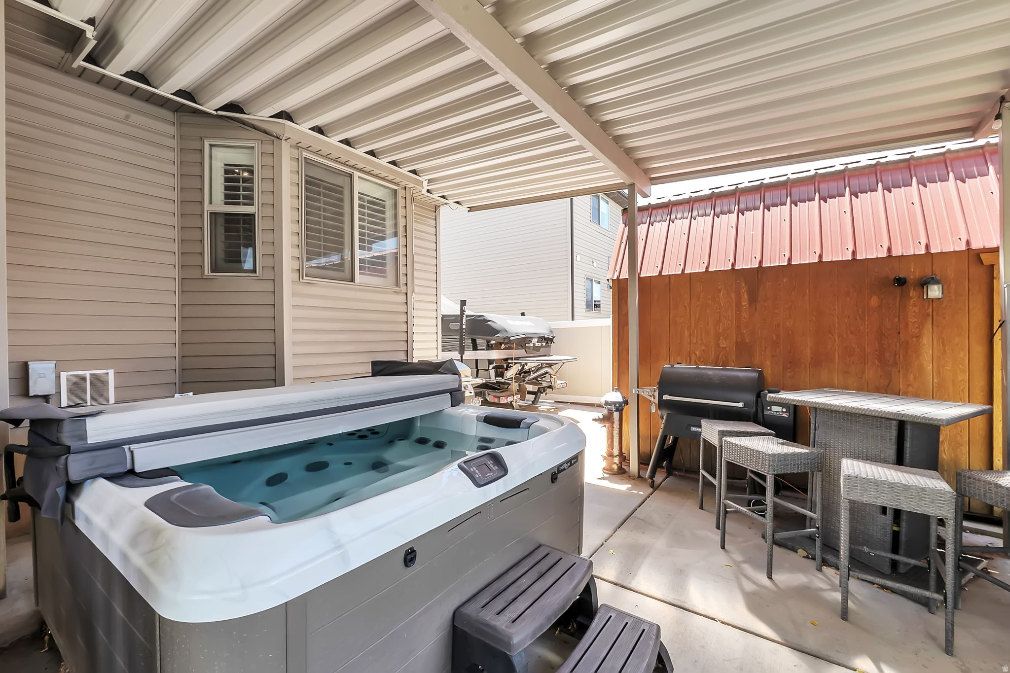 COLES CROSSING - Residential
