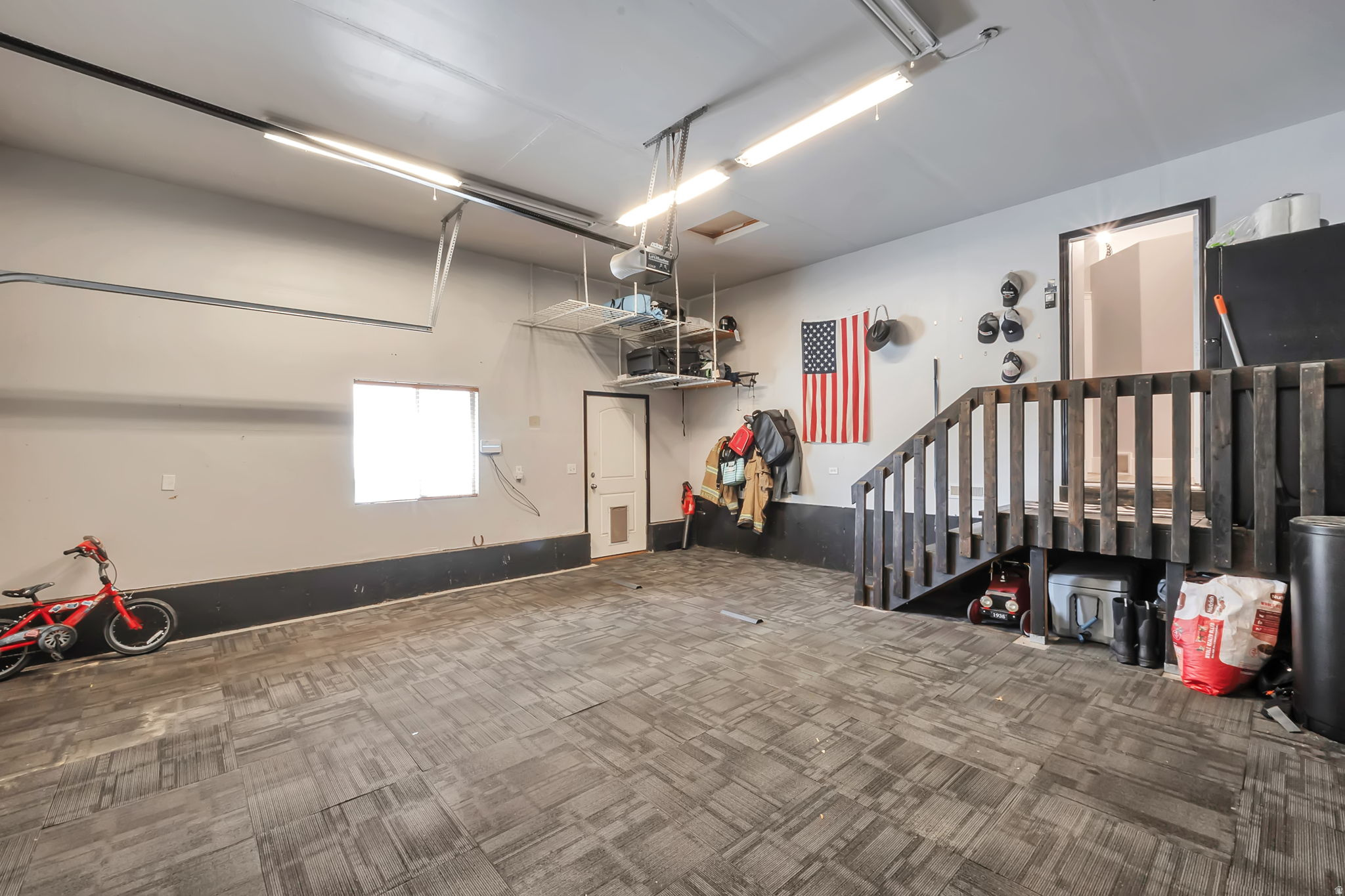 COLES CROSSING - Residential