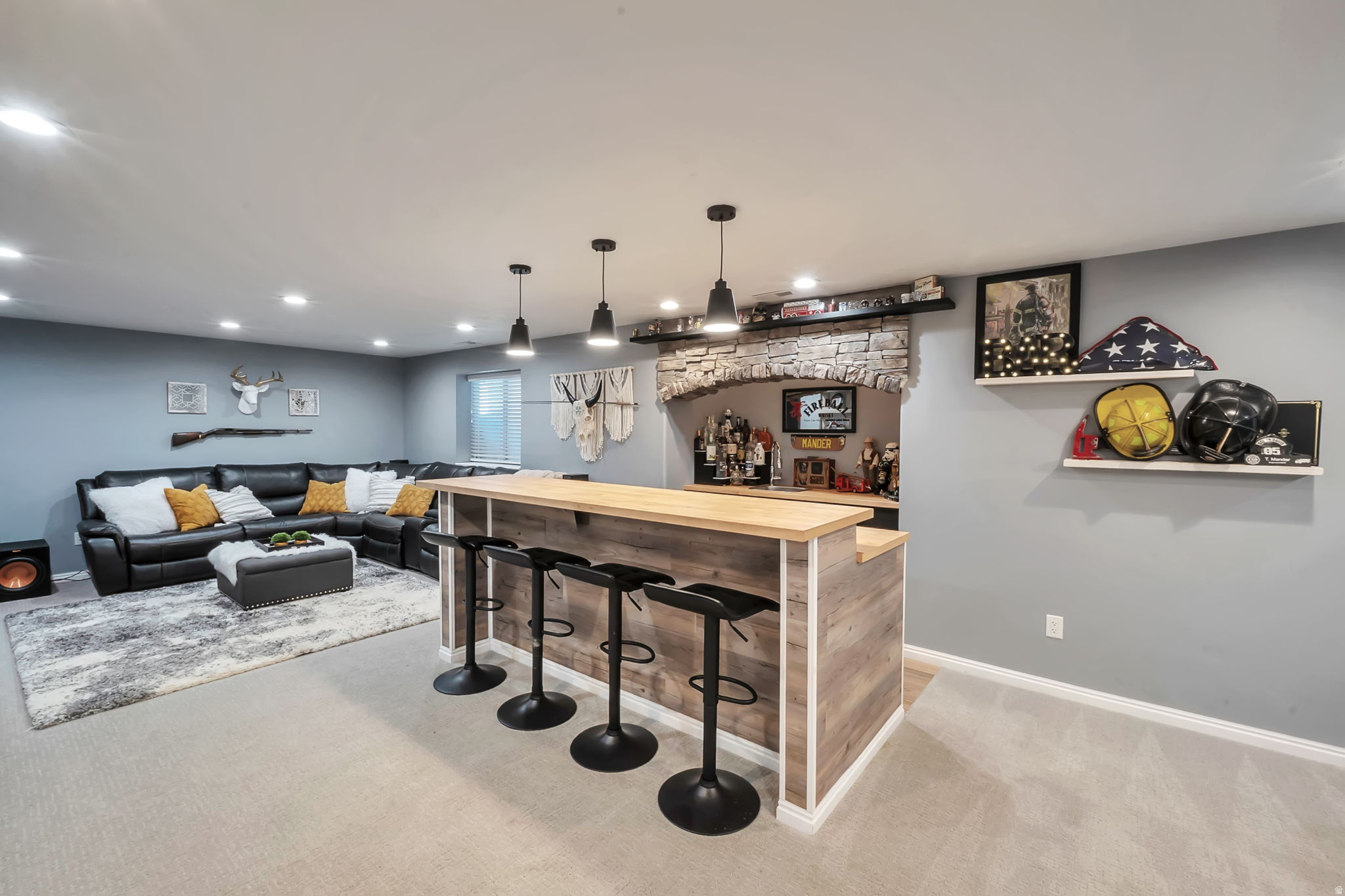 COLES CROSSING - Residential