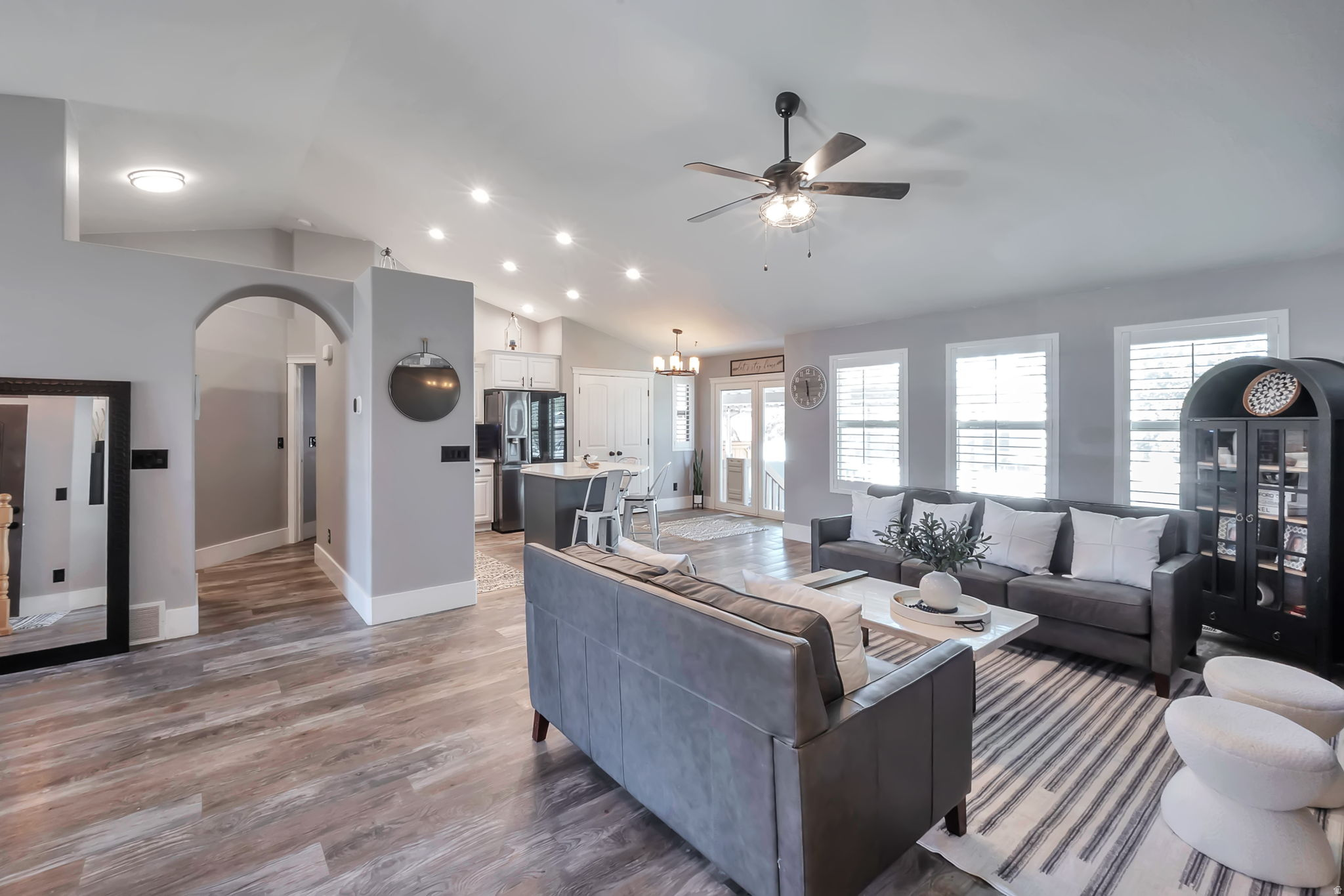 COLES CROSSING - Residential