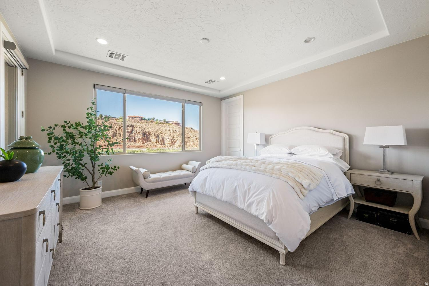 RIVERSIDE CLIFFS SUBDIVISION PH 4 - Residential
