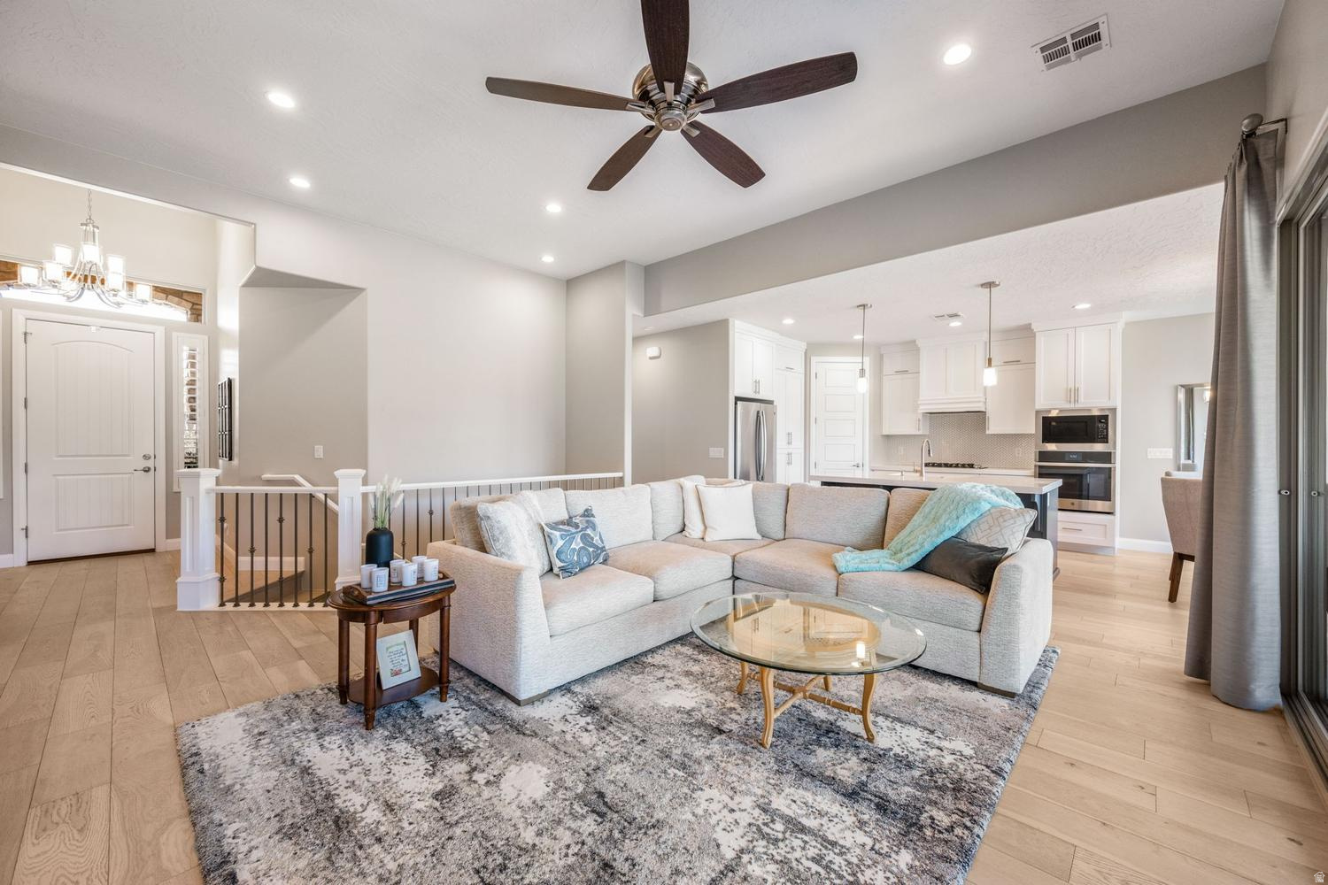 RIVERSIDE CLIFFS SUBDIVISION PH 4 - Residential