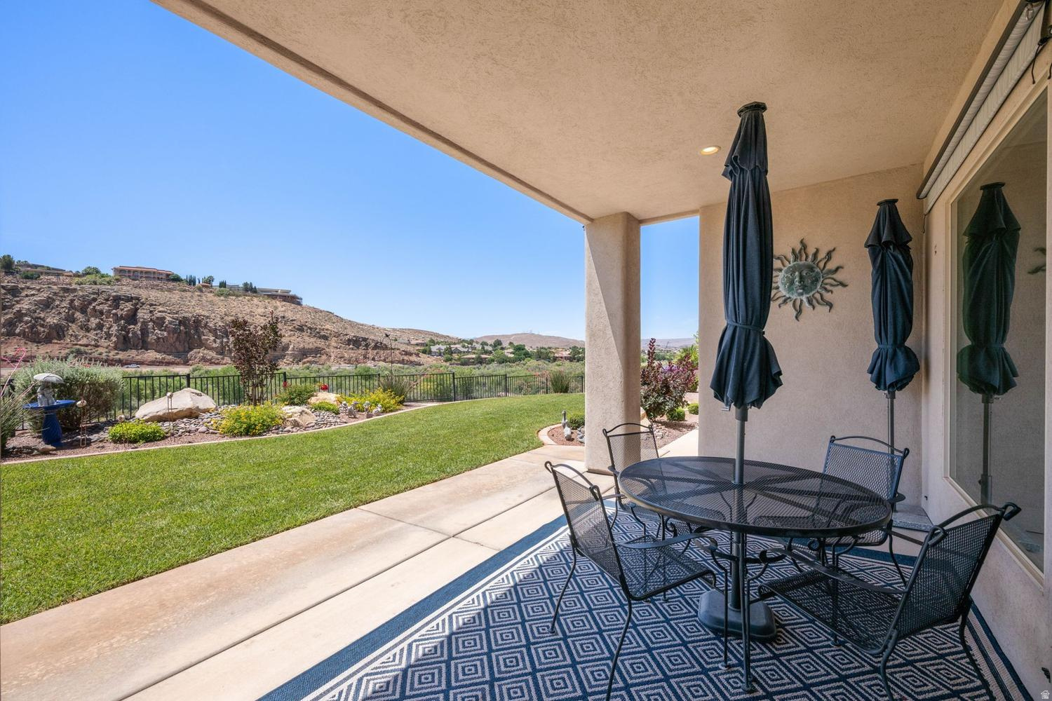 RIVERSIDE CLIFFS SUBDIVISION PH 4 - Residential