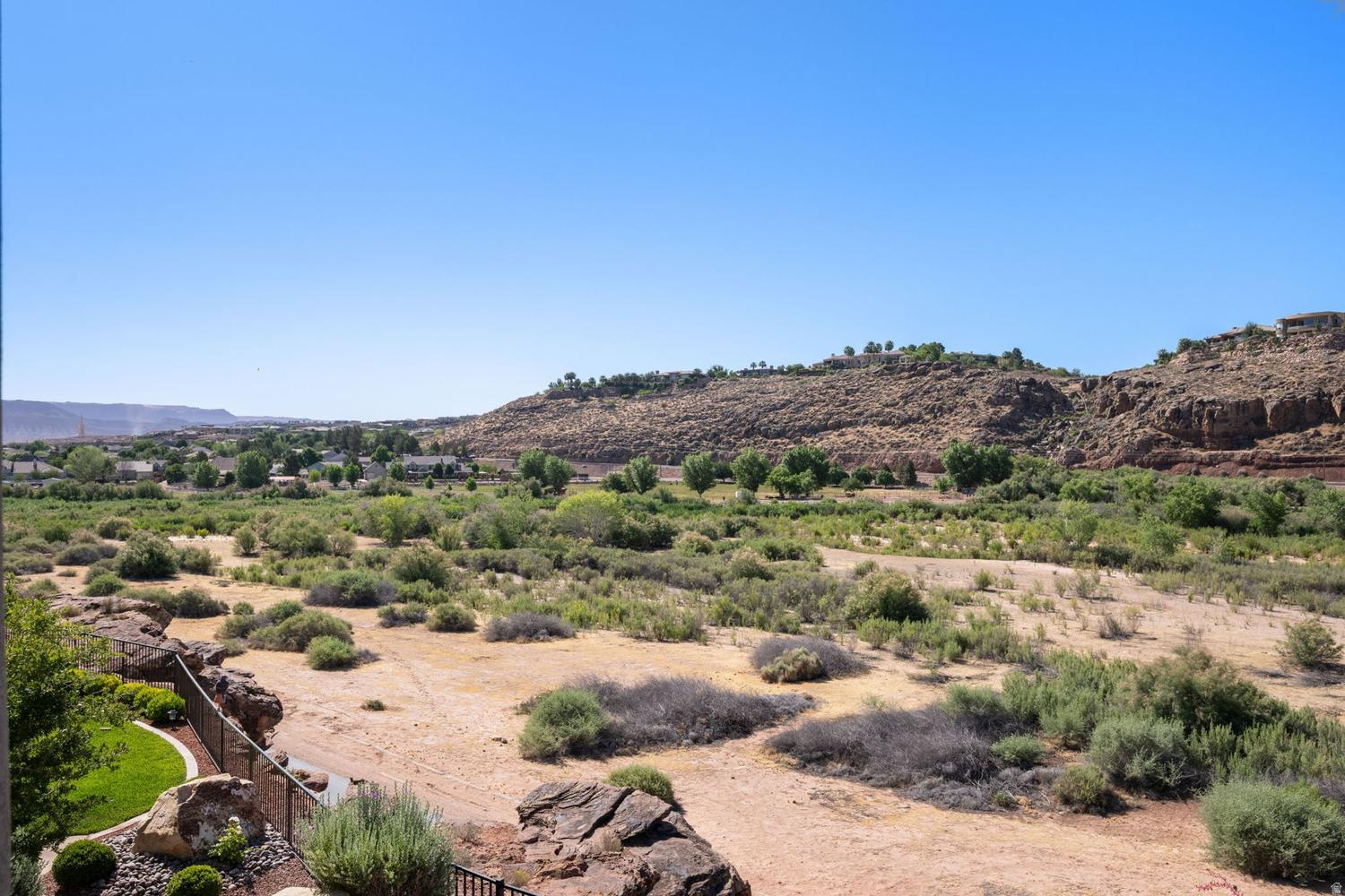 RIVERSIDE CLIFFS SUBDIVISION PH 4 - Residential