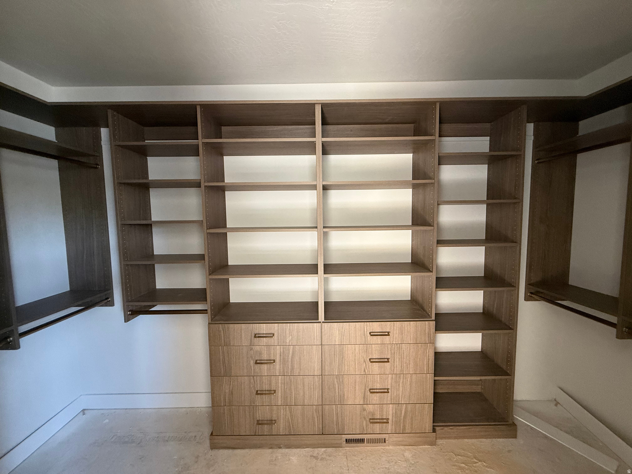 SUMMERHILL LANE - Residential