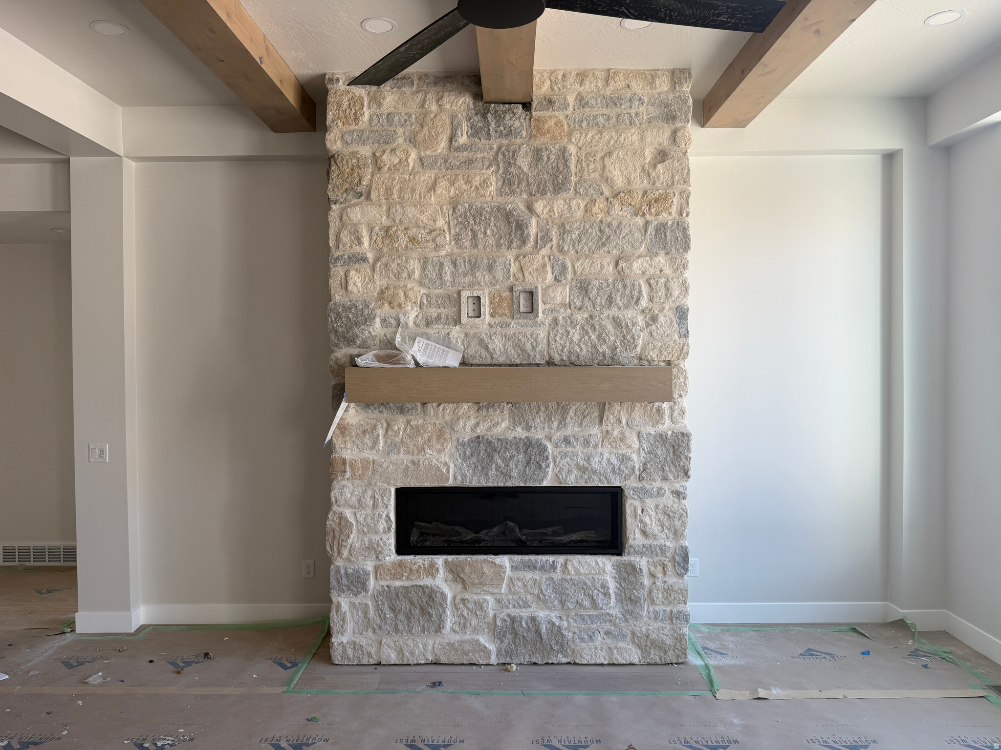 SUMMERHILL LANE - Residential