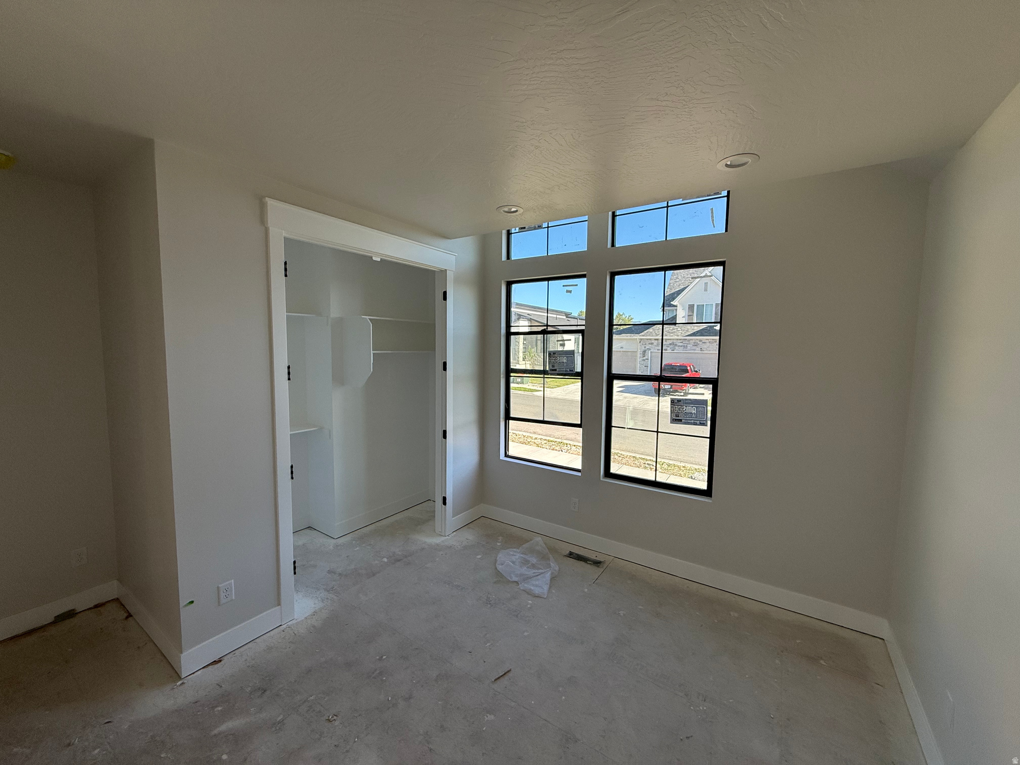 SUMMERHILL LANE - Residential