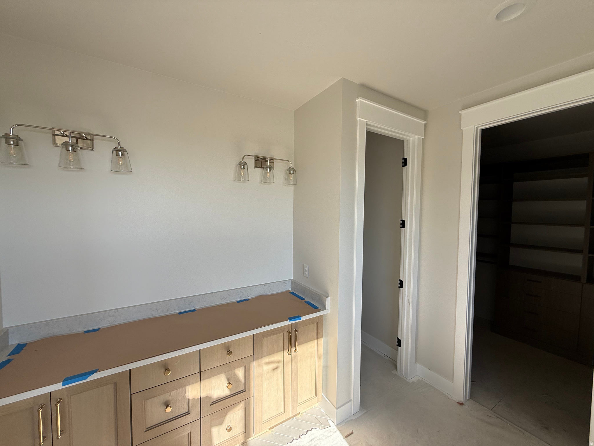 SUMMERHILL LANE - Residential