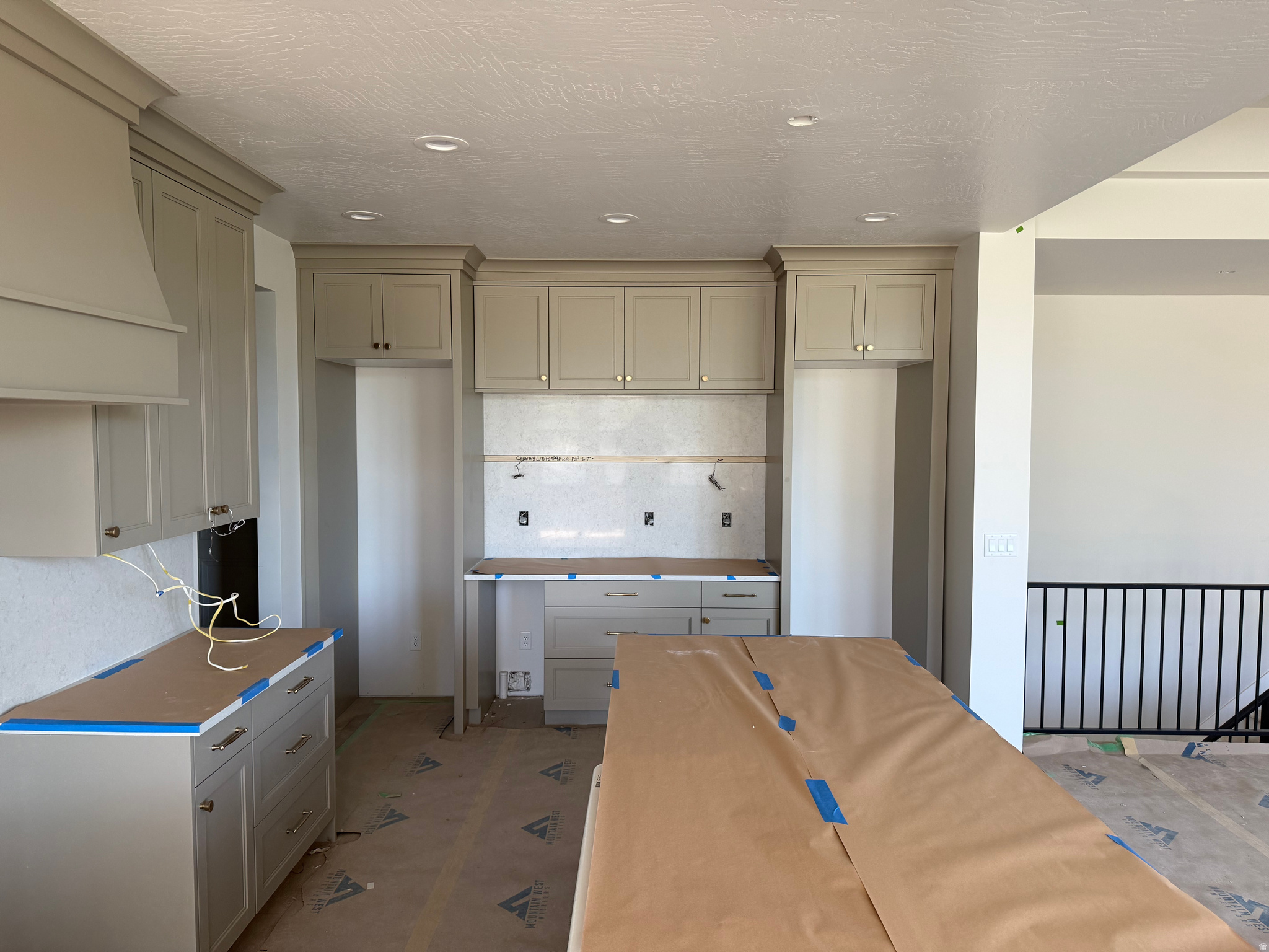SUMMERHILL LANE - Residential